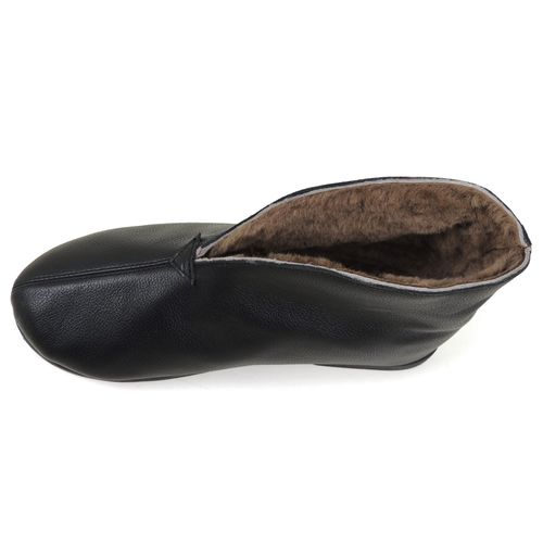 Pantufa de couro para o frio Forrada em lã natural Curitiba 454