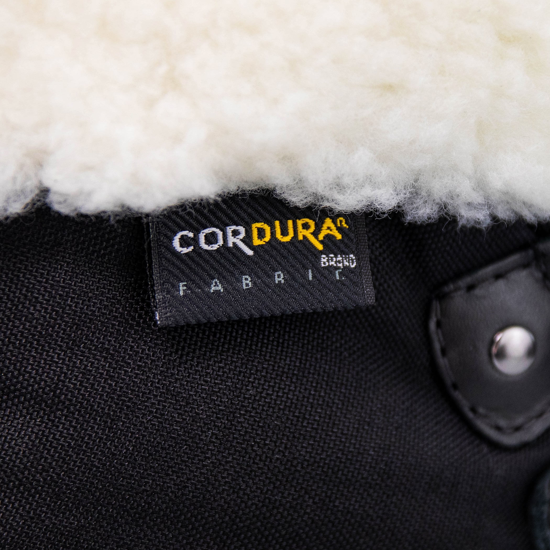 Bota Feminina Cozy Wooly Forrada em lã sintética Ref.:21517