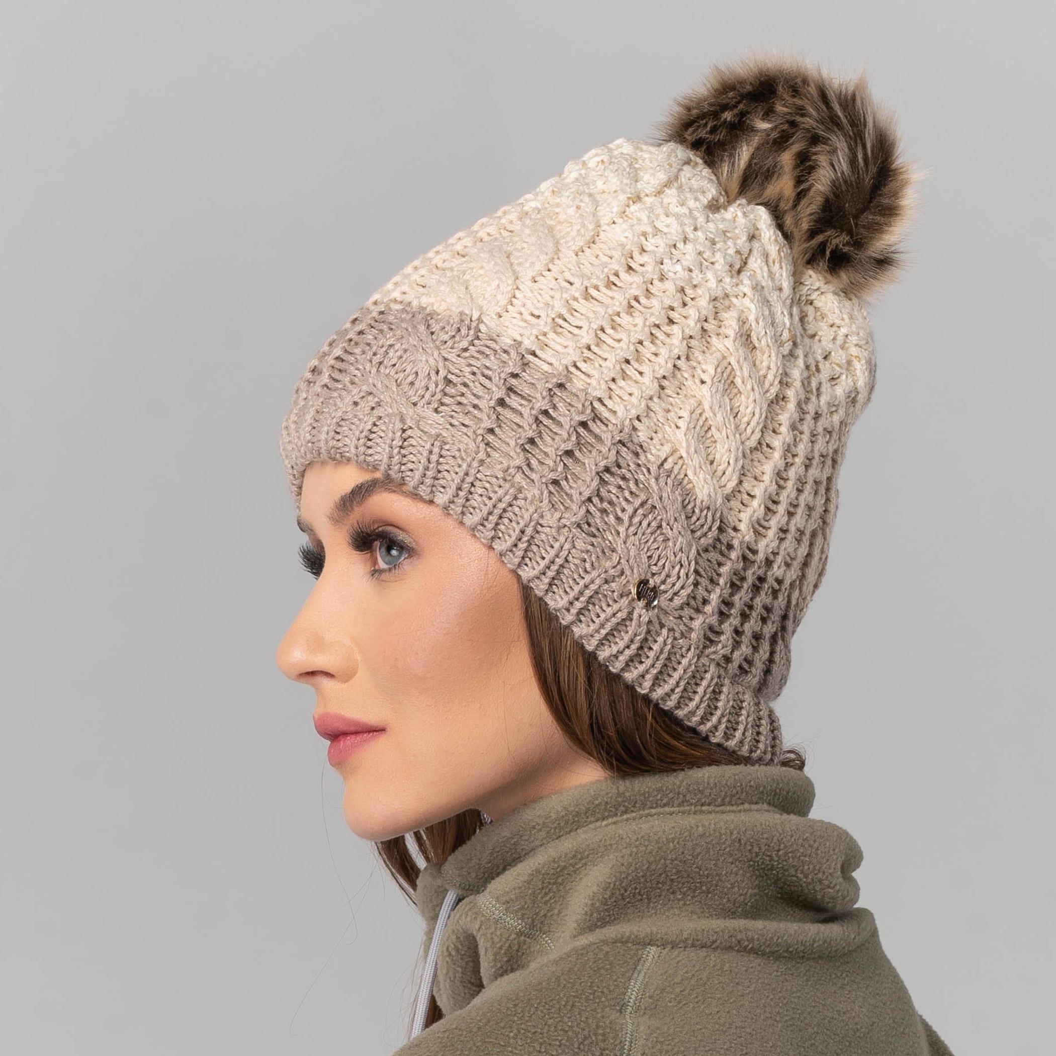 Gorro Feminino Pompom Copenhague forrado em lã