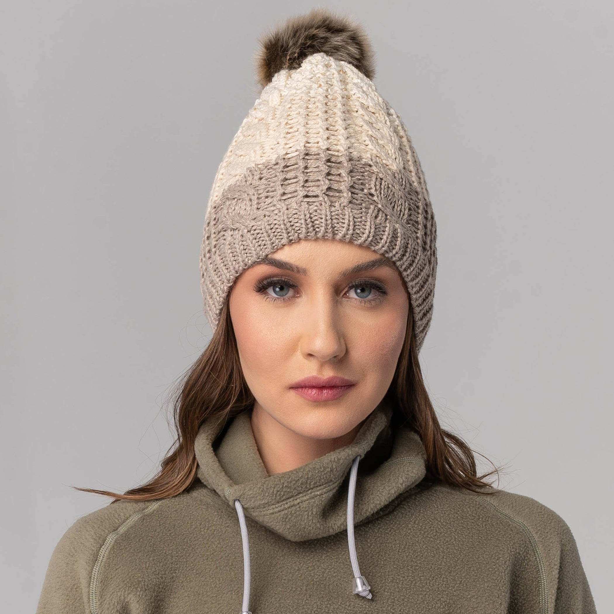 Gorro Feminino Pompom Copenhague forrado em lã