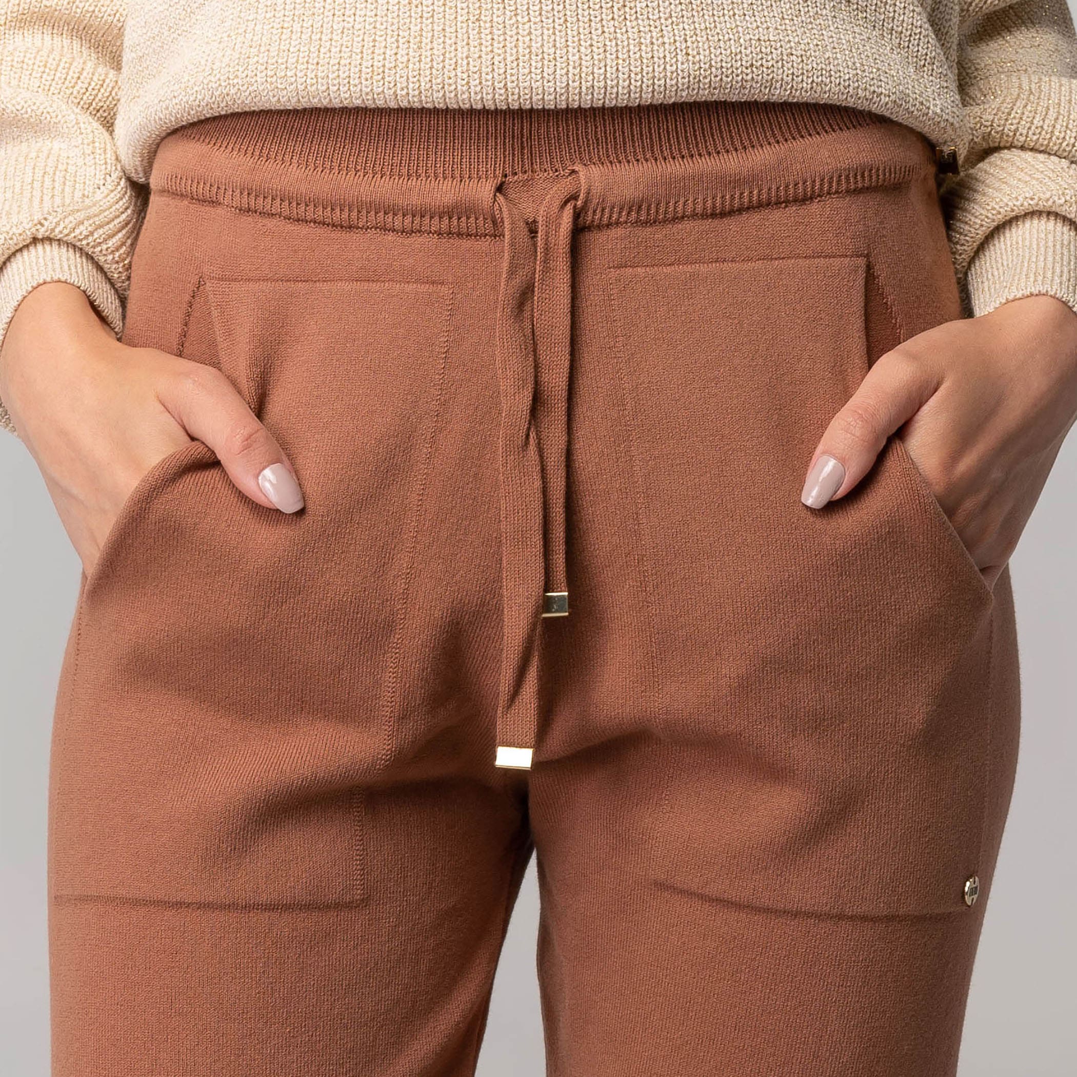 Calça Feminina Jogger em tricô Siena