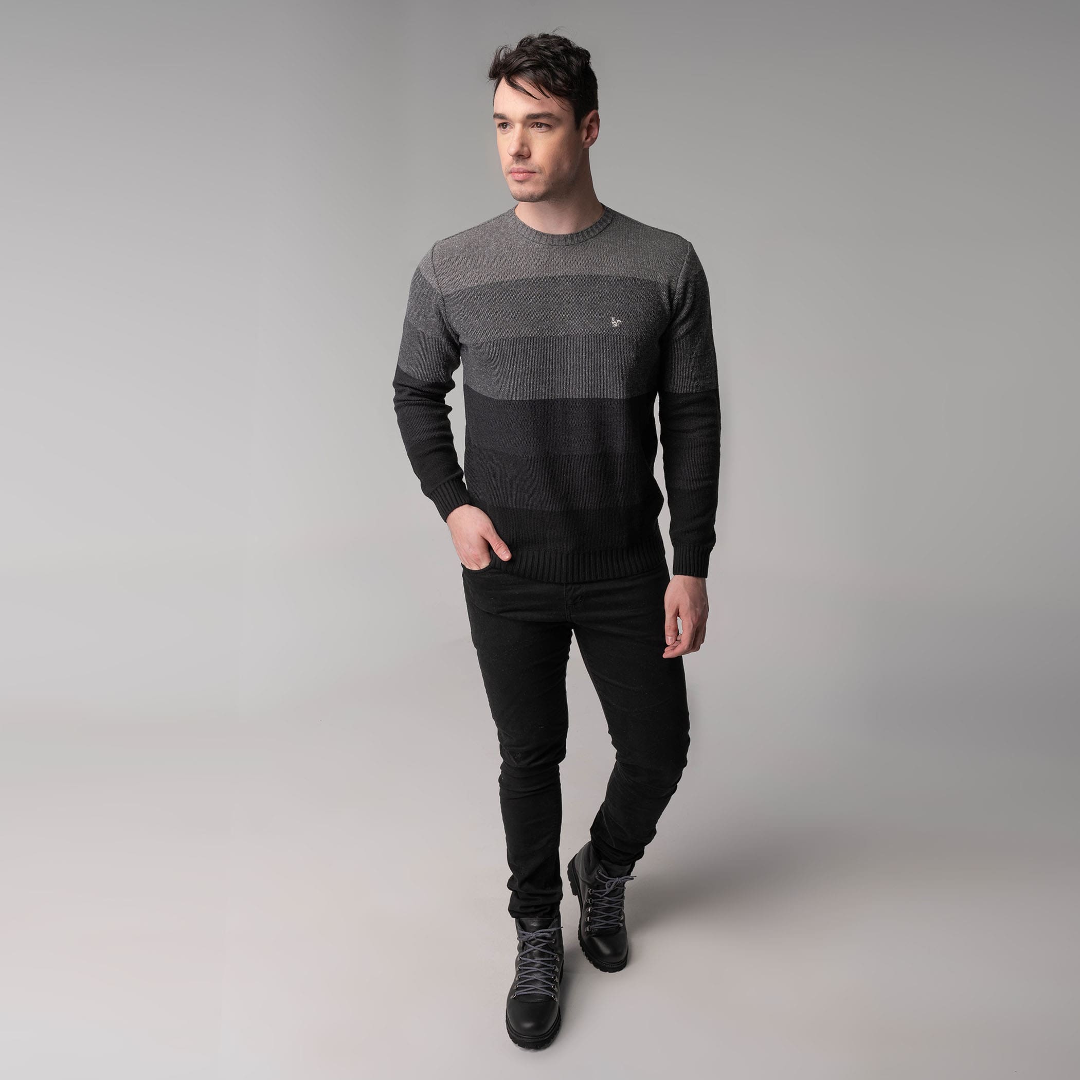 Suéter masculino em tricô degradê Manchester gola redonda
