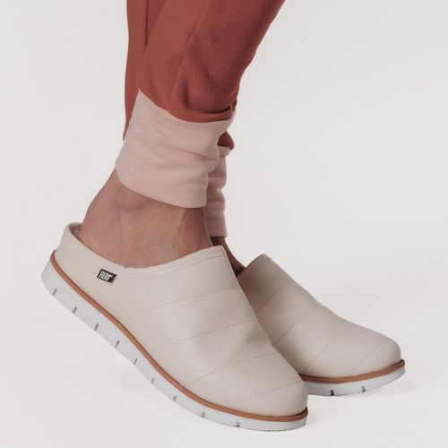 Pantufa de couro para o frio feminina Cozy Sleepy forrada em lã sintética 21521