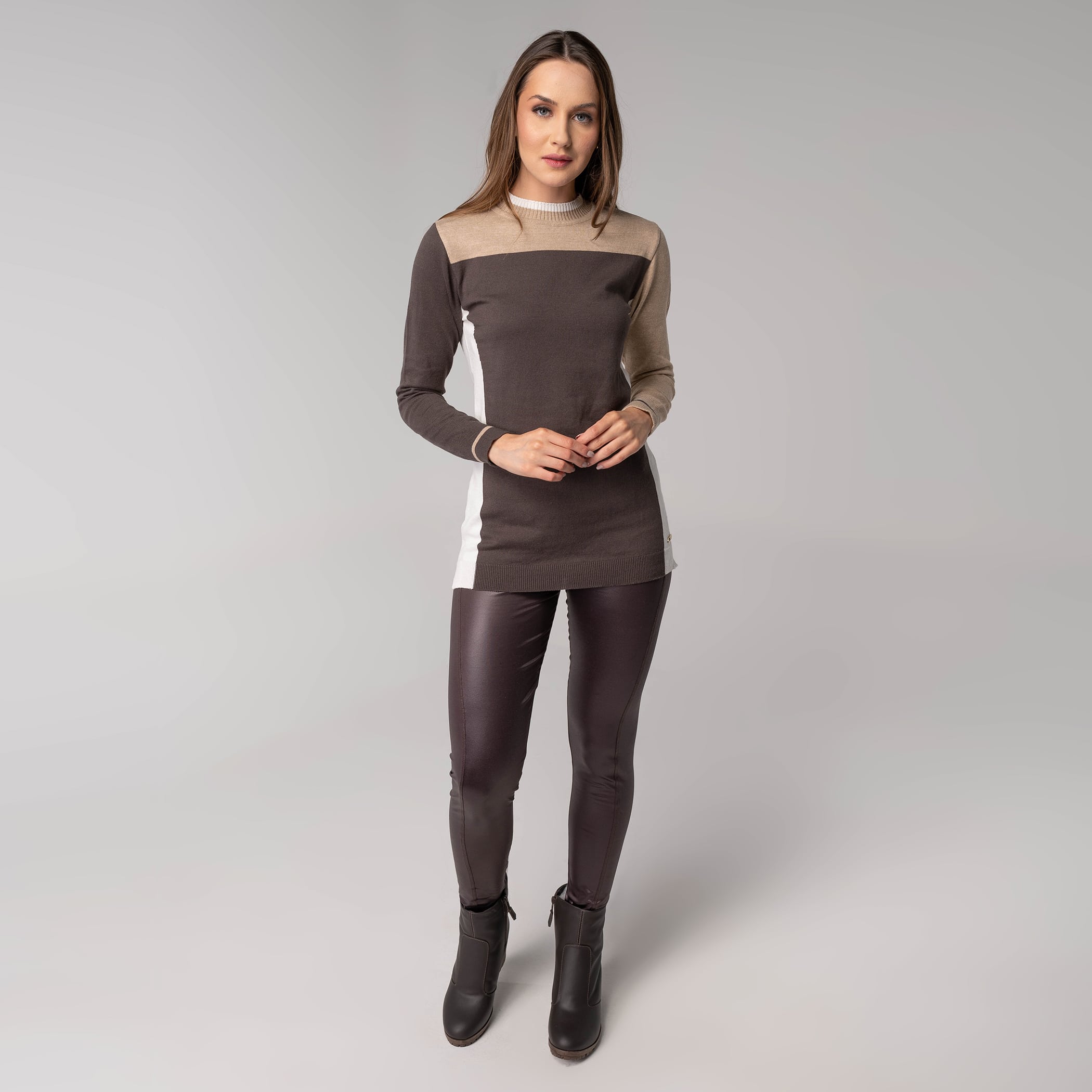 Bota Feminina Routine Clean Boot Forrada em Lã Sintética Ref.:23007