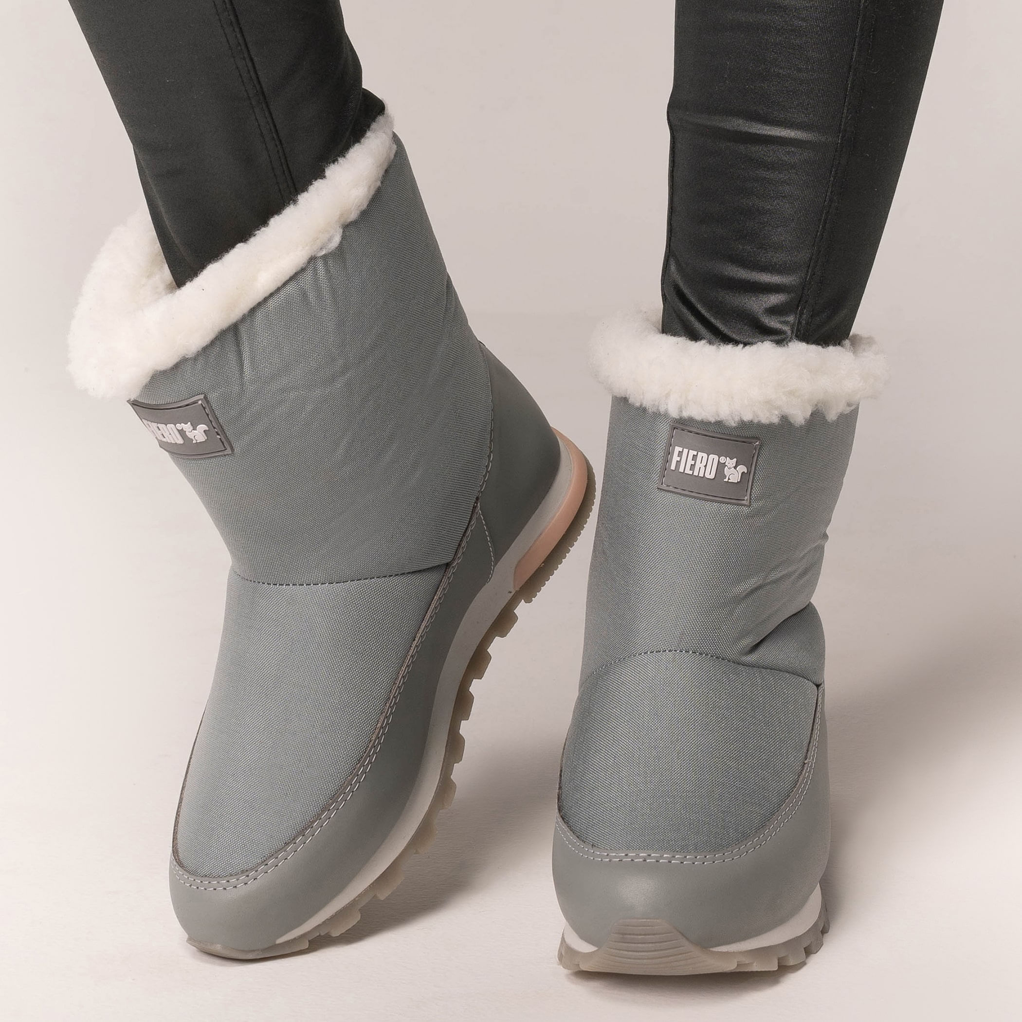 Bota feminina Snowy To Go forrada em lã sintética Ref.:23107