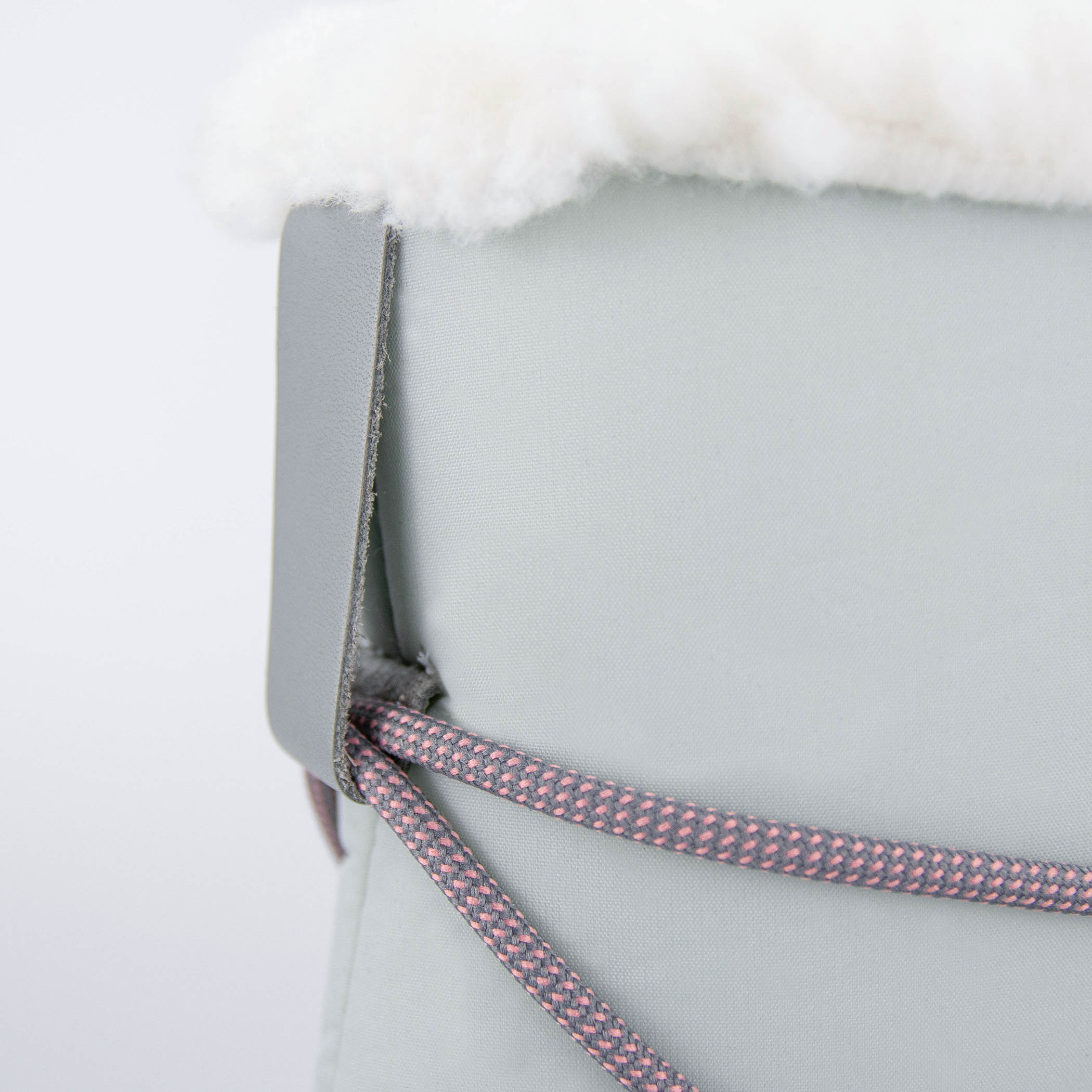 Bota Feminina Snowy Tie Forrada em Lã Sintética Ref.:23104
