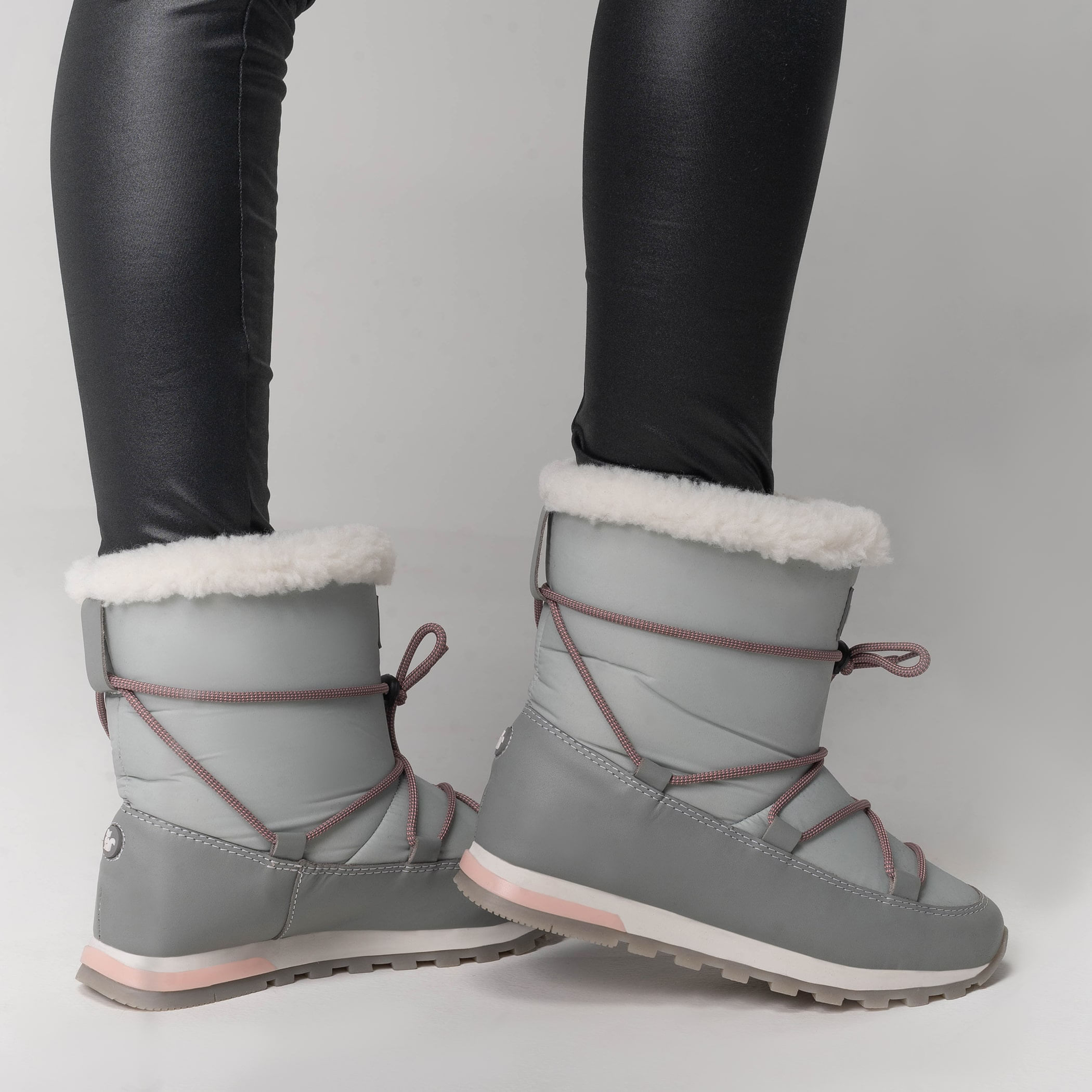 Bota Feminina Snowy Tie Forrada em Lã Sintética Ref.:23104