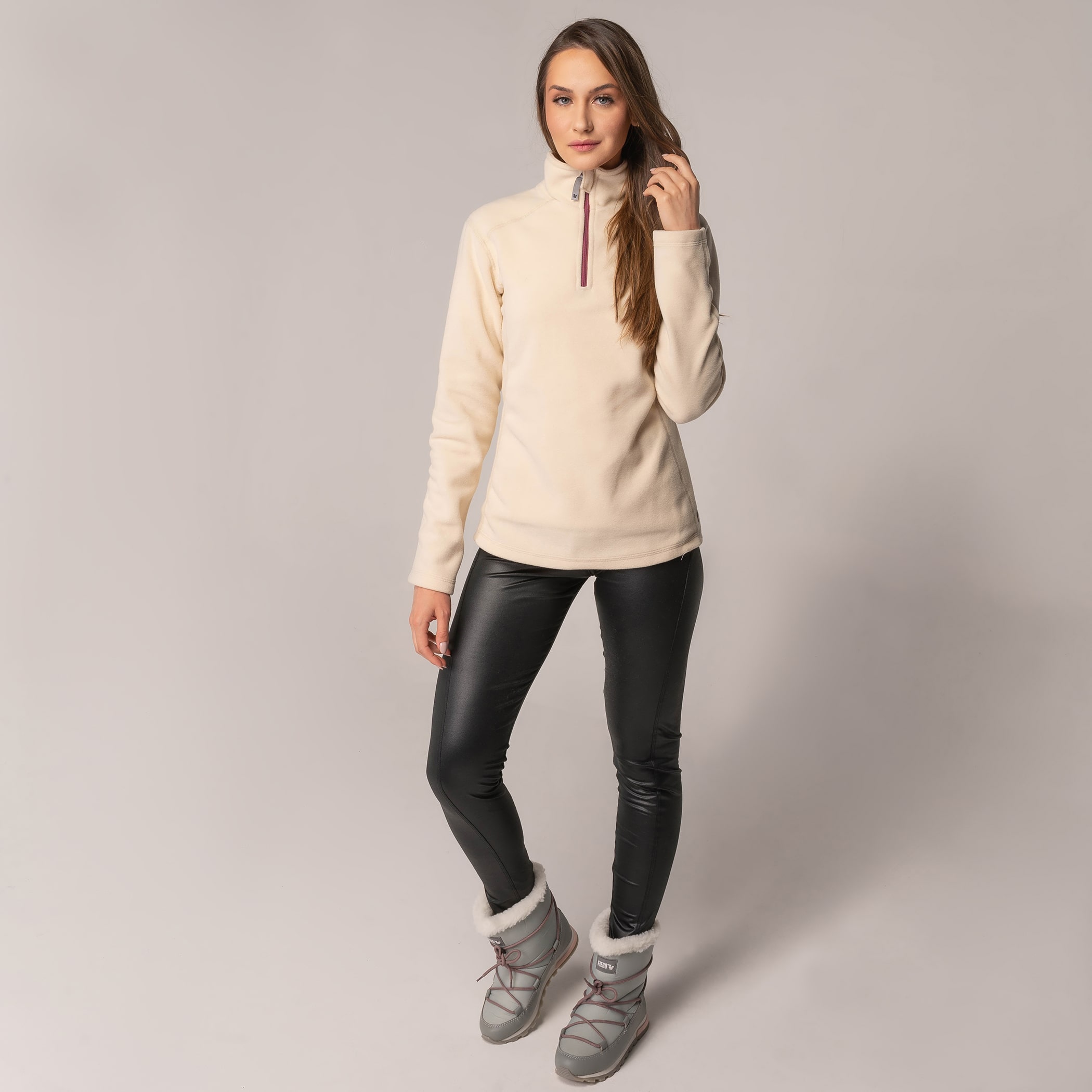 Bota Feminina Snowy Tie Forrada em Lã Sintética Ref.:23104
