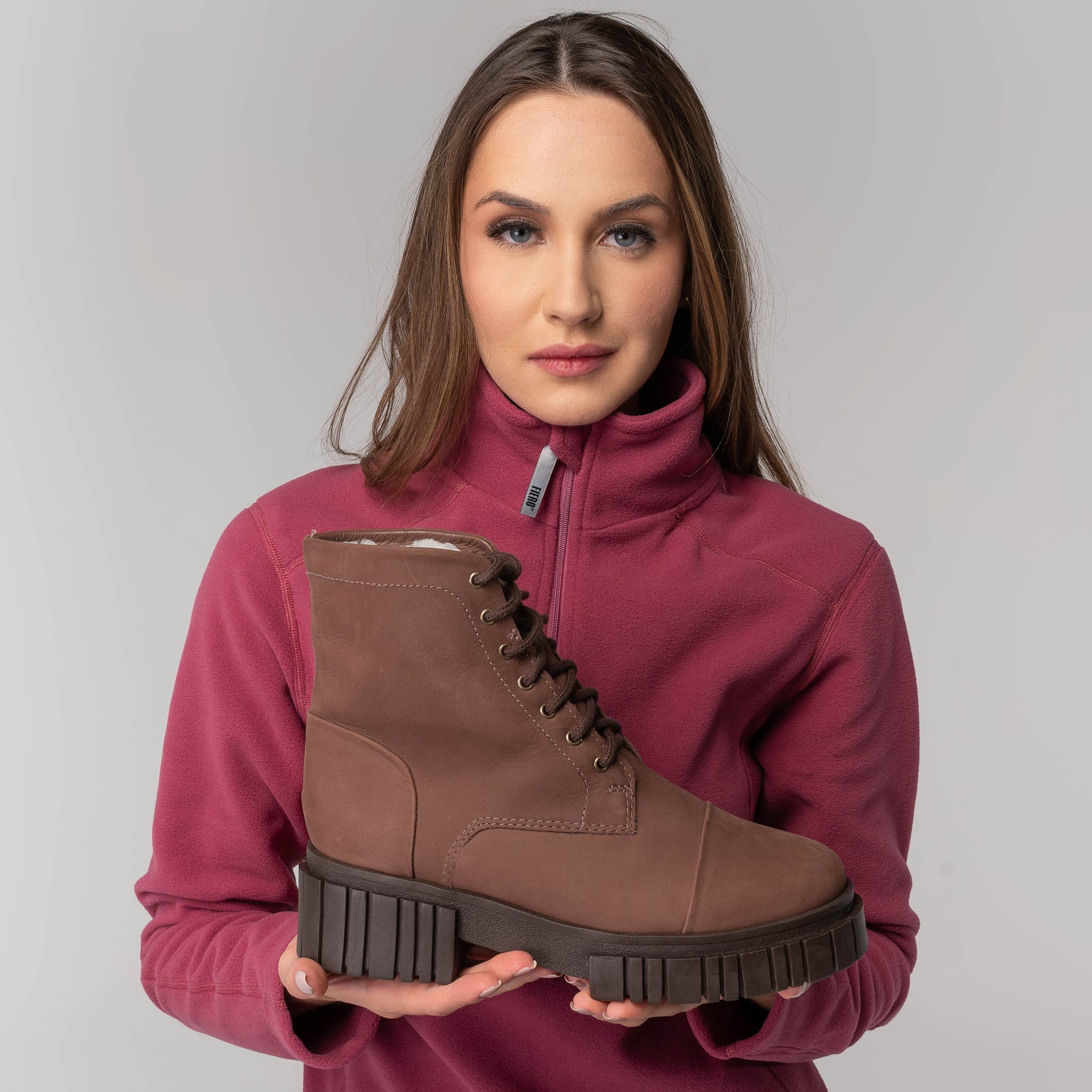 Bota feminina forrada em lã sintética Tractor Lace Ref.:22807