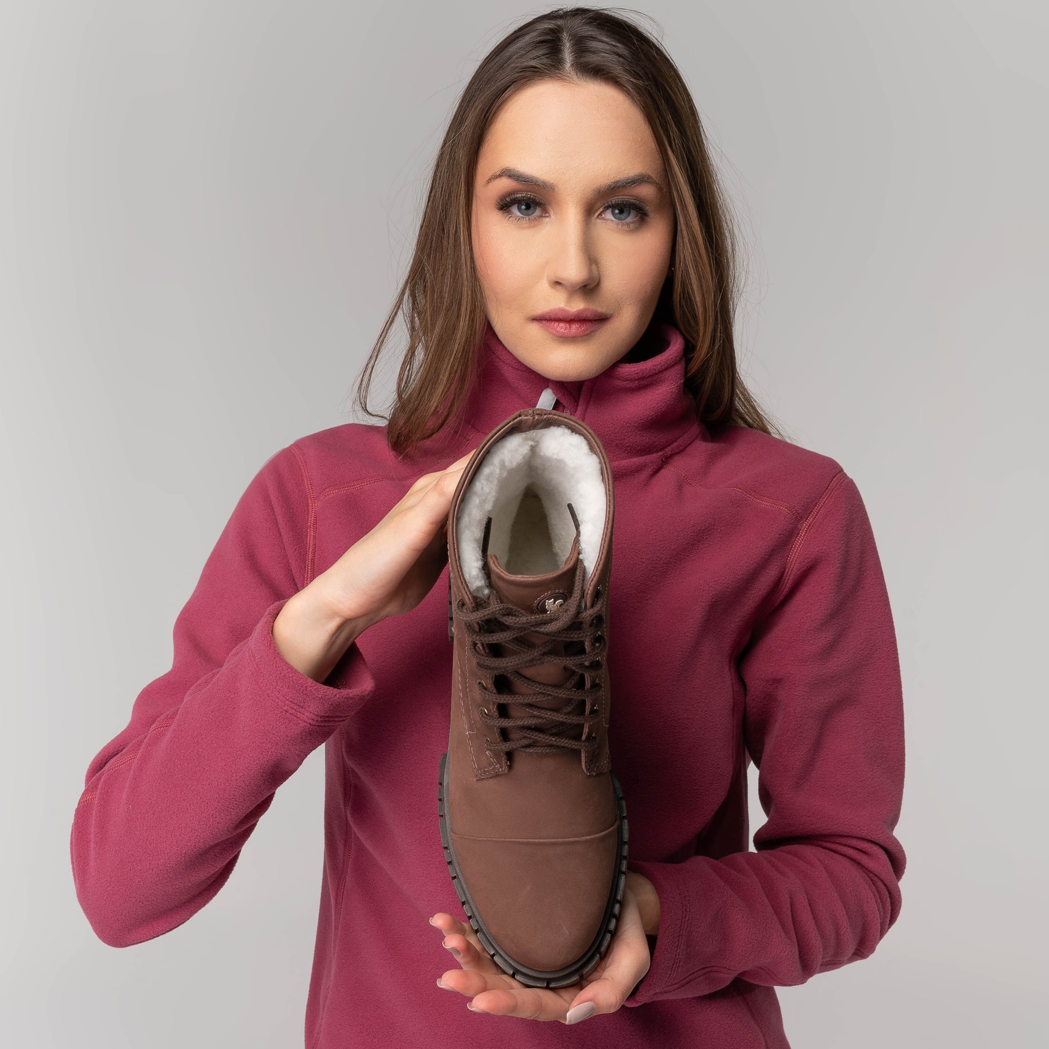 Bota feminina forrada em lã sintética Tractor Lace Ref.:22807