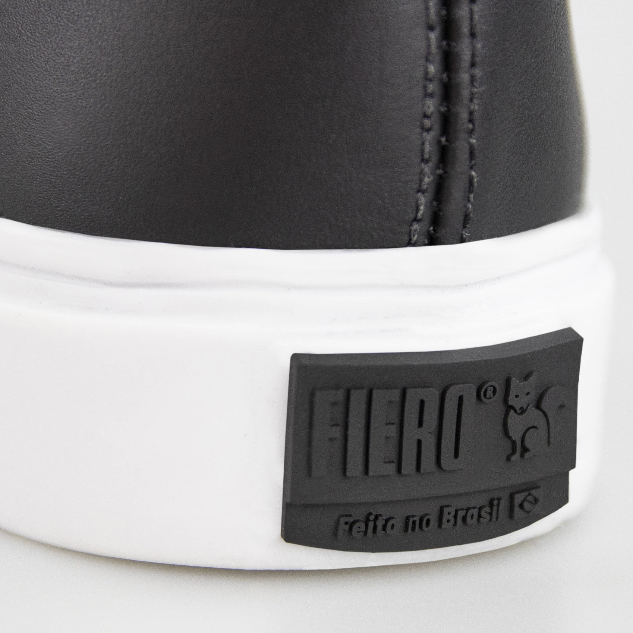 Bota feminina The Box Belt Sneaker forrada em lã Ref.:22907