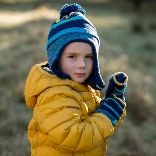 Kit infantil Gorro e Luva térmica Stripe Cozy Heat Holders 3 a 6 anos