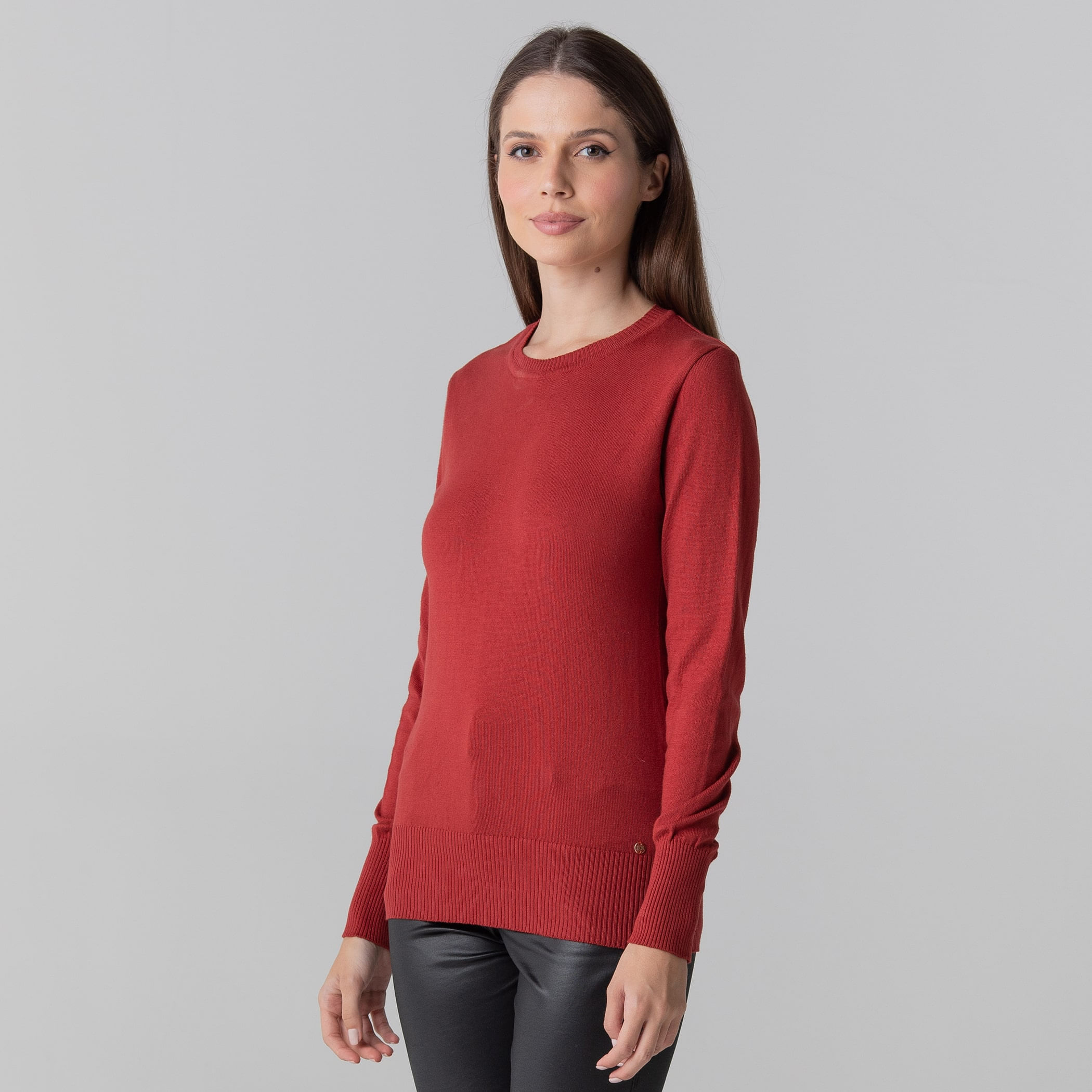 Suéter feminino em tricô gola redonda Veneza