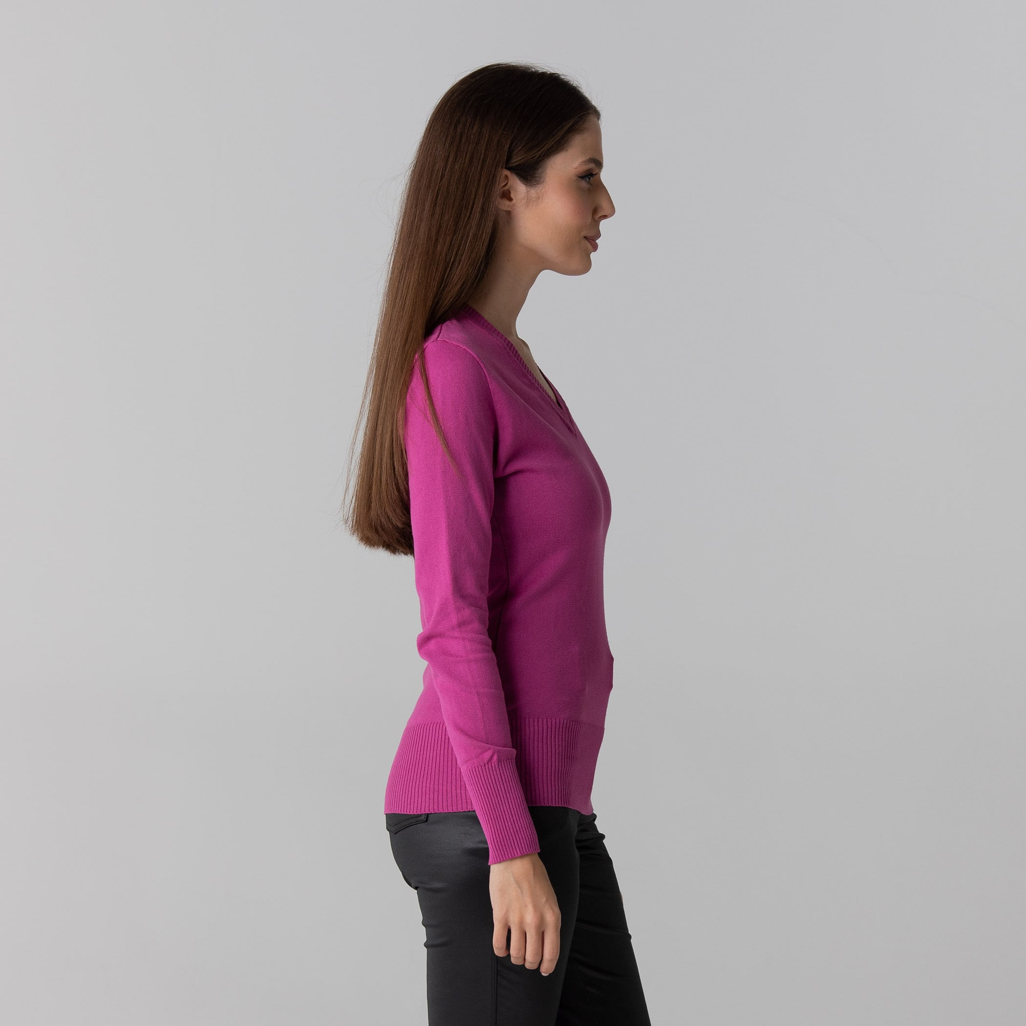 Suéter Feminino Tricô Premium Gola V Veneza