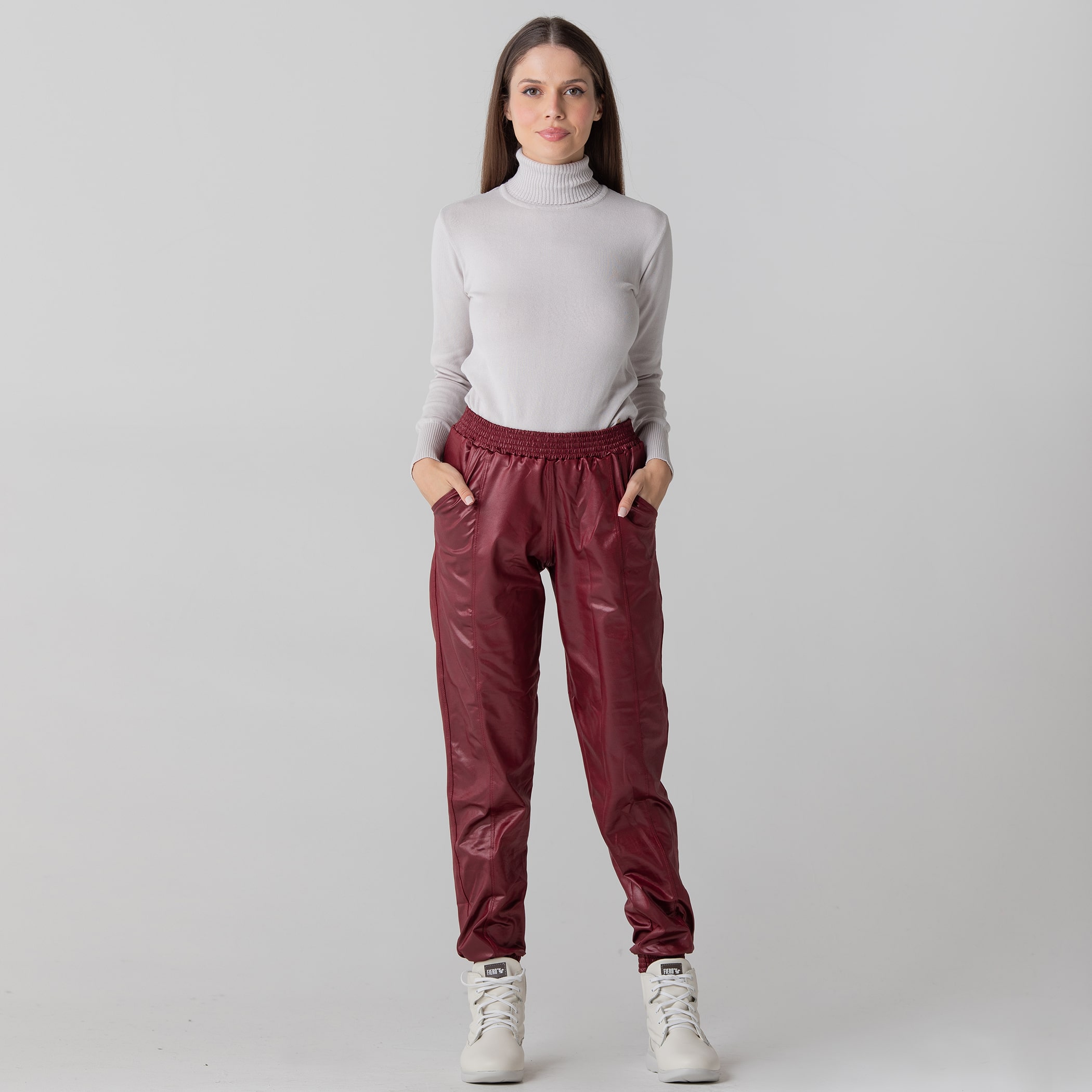 Calça Jogger em cirrê térmico Thermo Shine