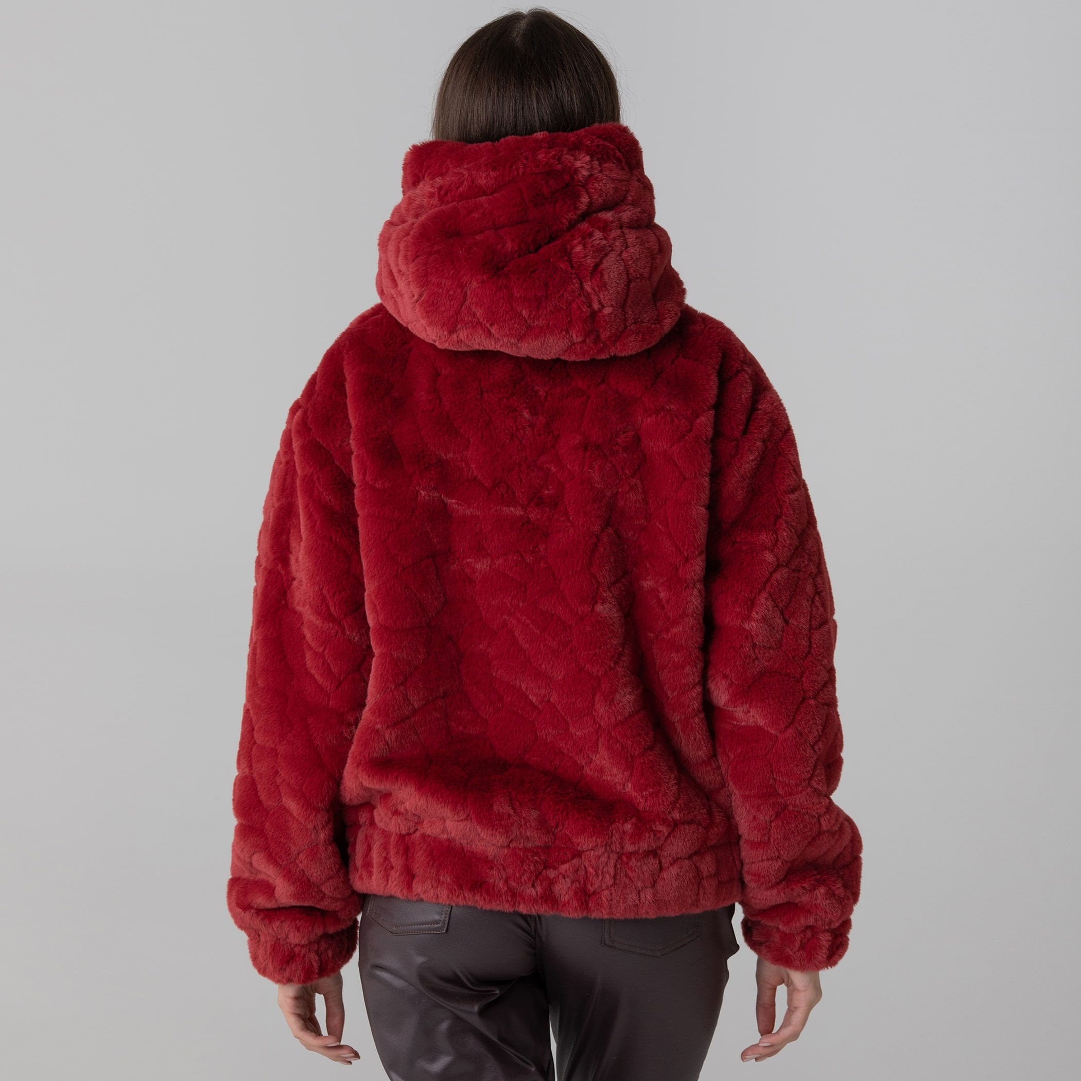Jaqueta feminina bomber teddy Bienna de pelo texturizado