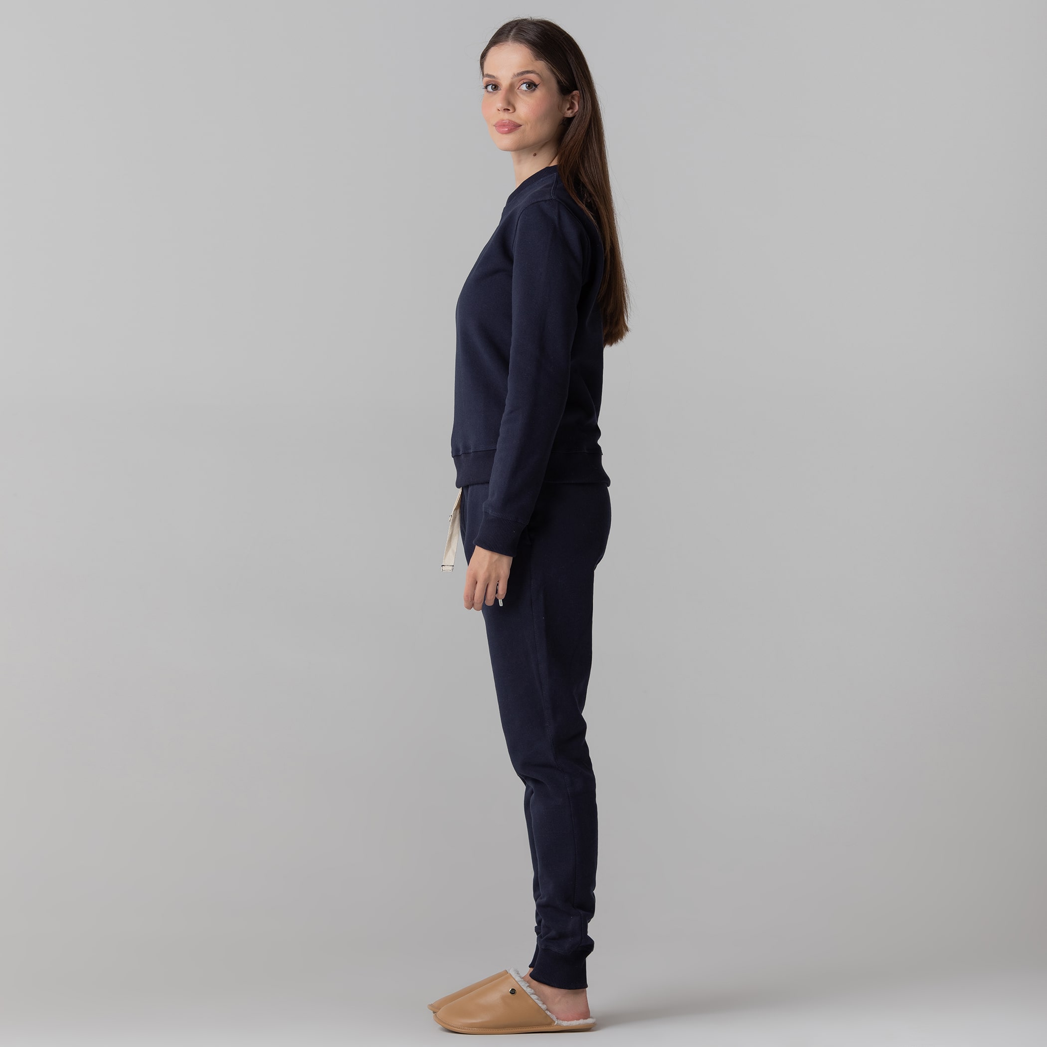 Pantufa de couro Feminina Urupema forrada em lã sintética Ref.:21807
