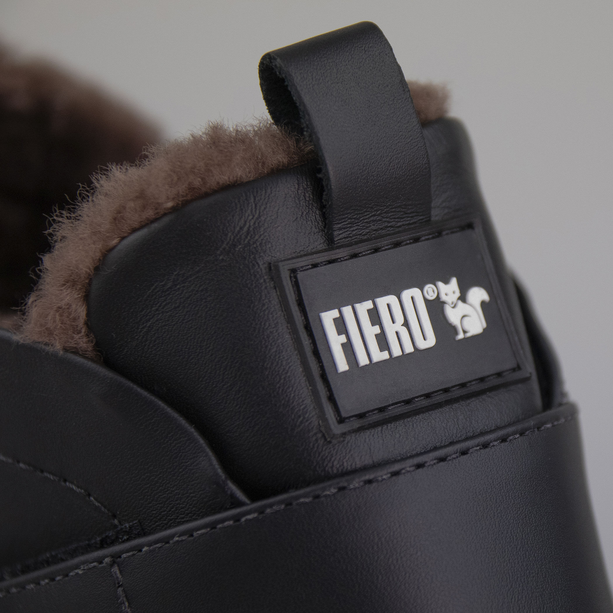 Bota feminina Snowy Fasten forrada em lã natural Ref.:23114