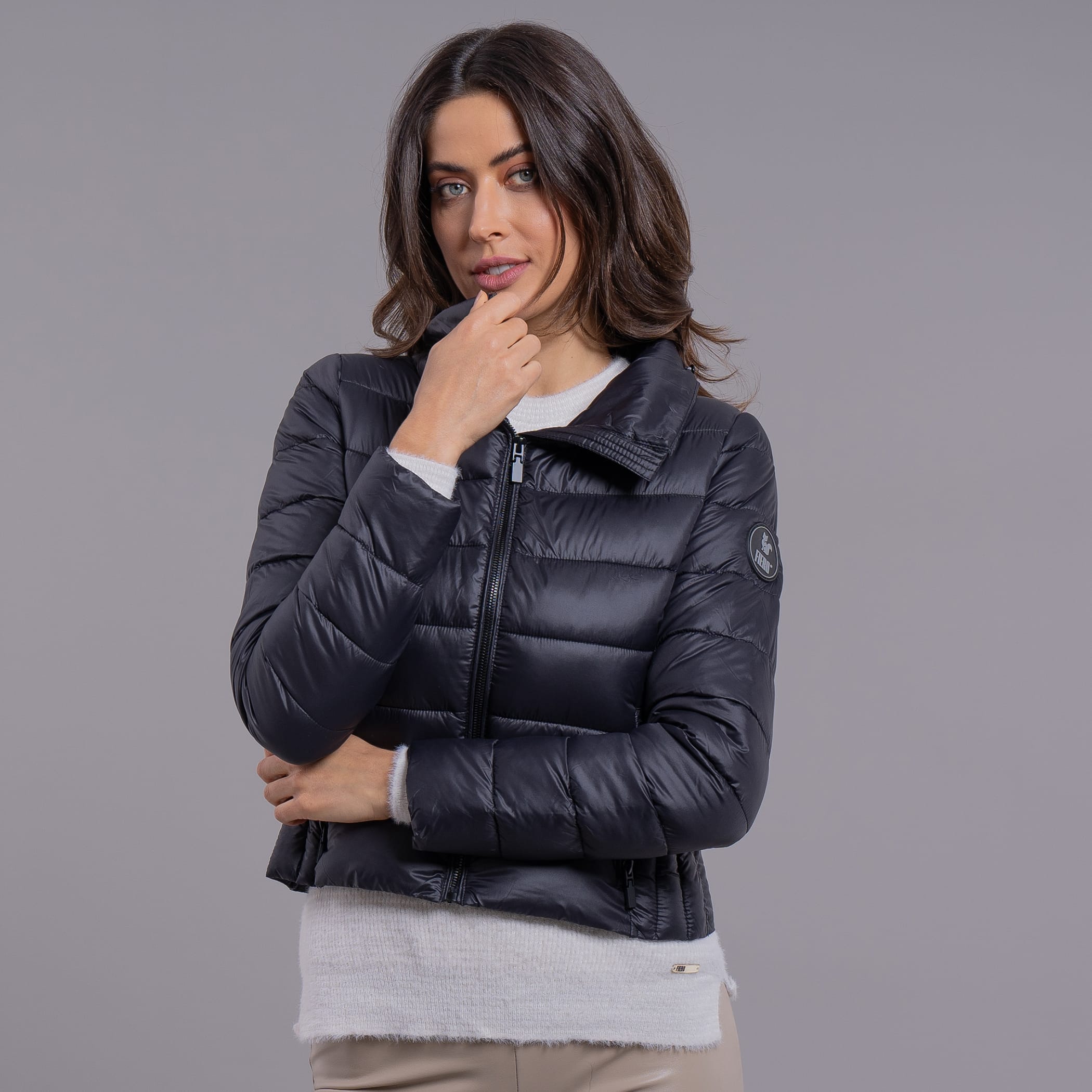 Casaco feminino puffer Tech Alpine Cairngorms com gola de pelos removíveis