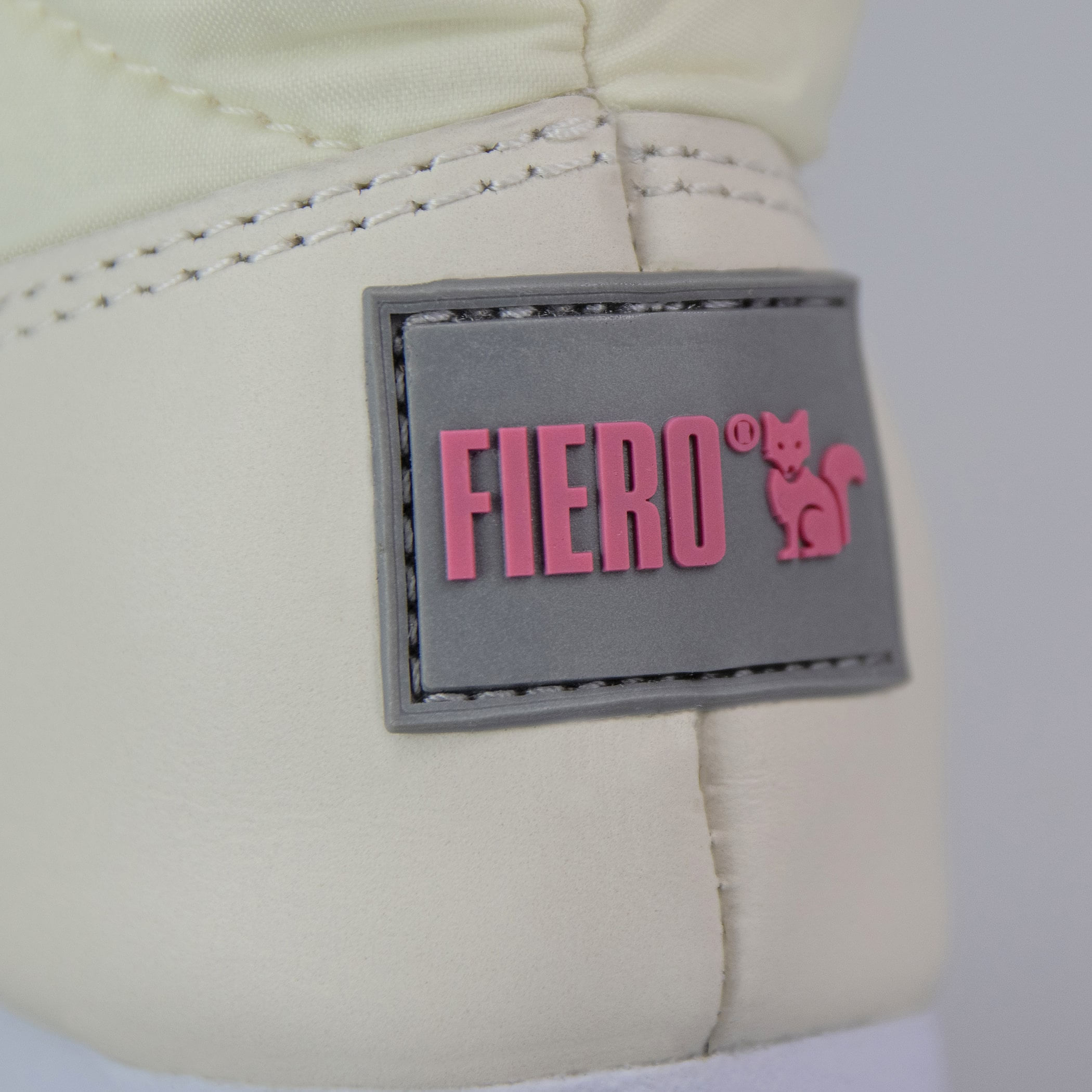 Bota Infantil Runny Flakes Kids Forrada em lã sintética Ref.:21406