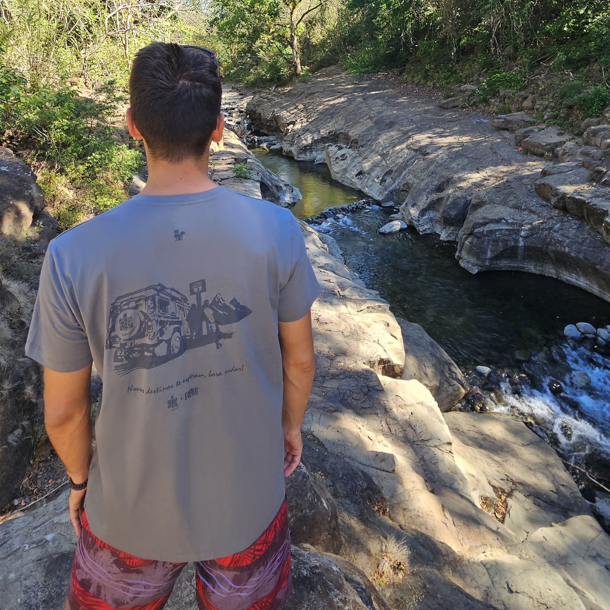 Camiseta masculina Tortugando + Fiero