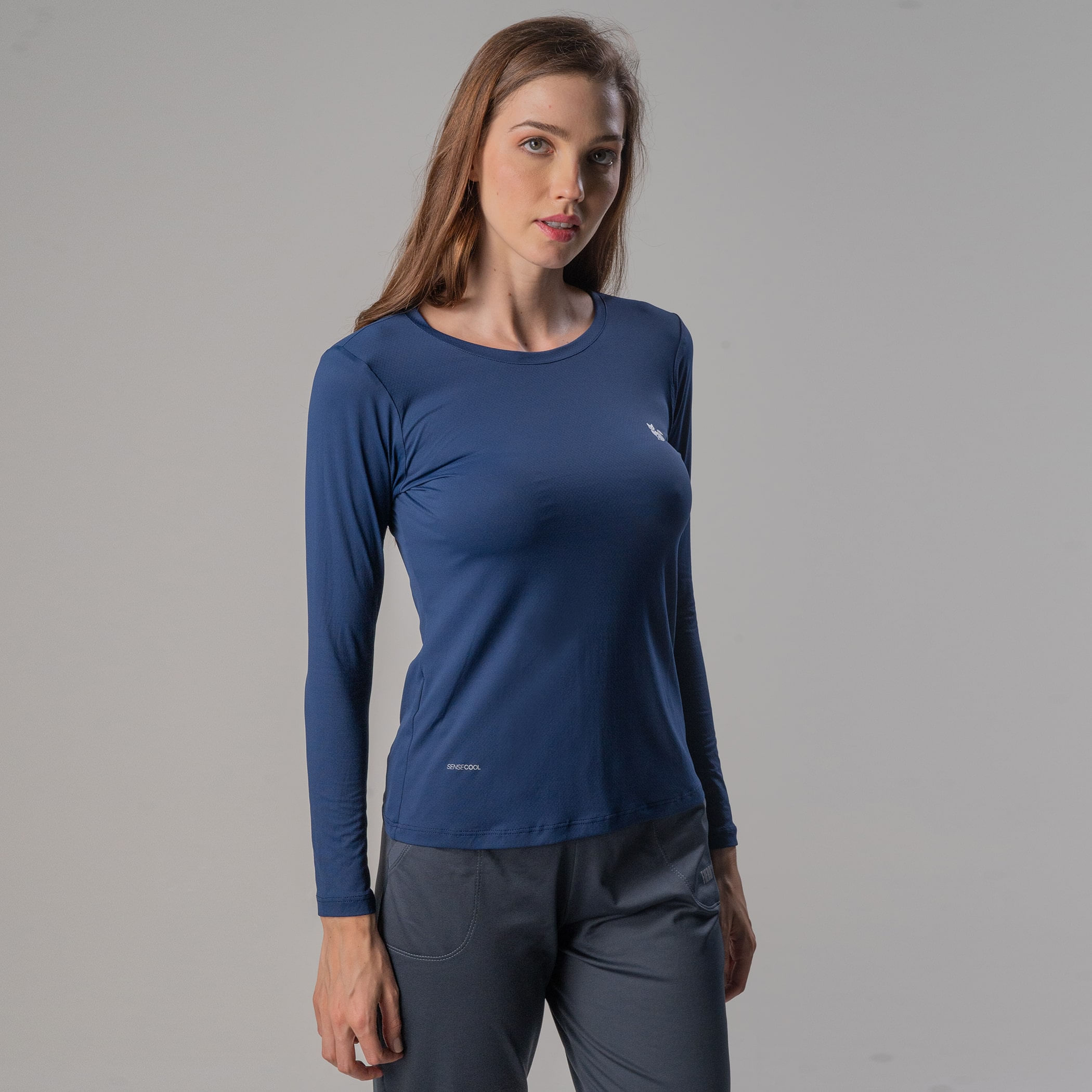 Camiseta Sense Cool proteção UV Feminina Regular Fit alongada - Manga Longa
