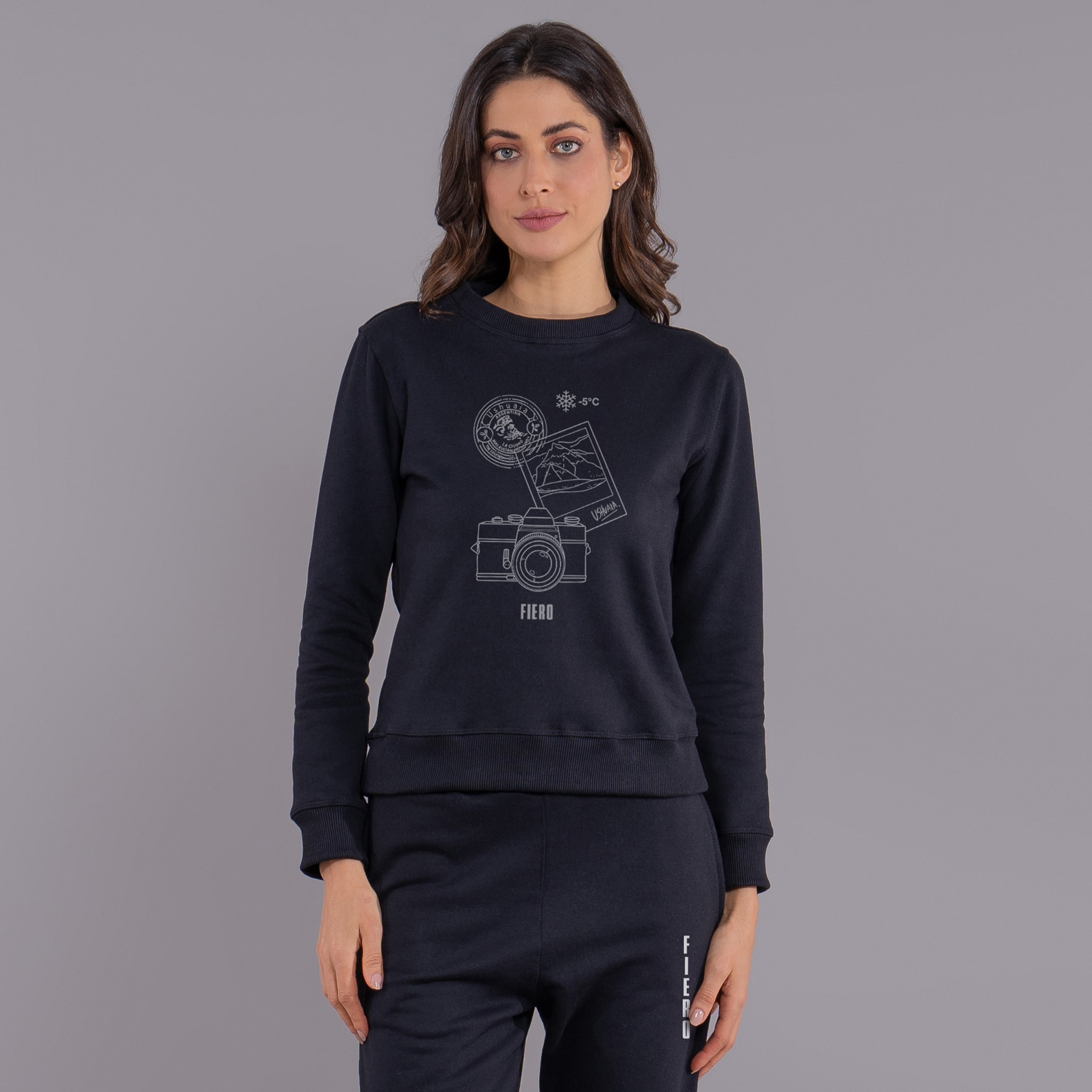 Moletom feminino Winter Photo gola redonda com forro peluciado