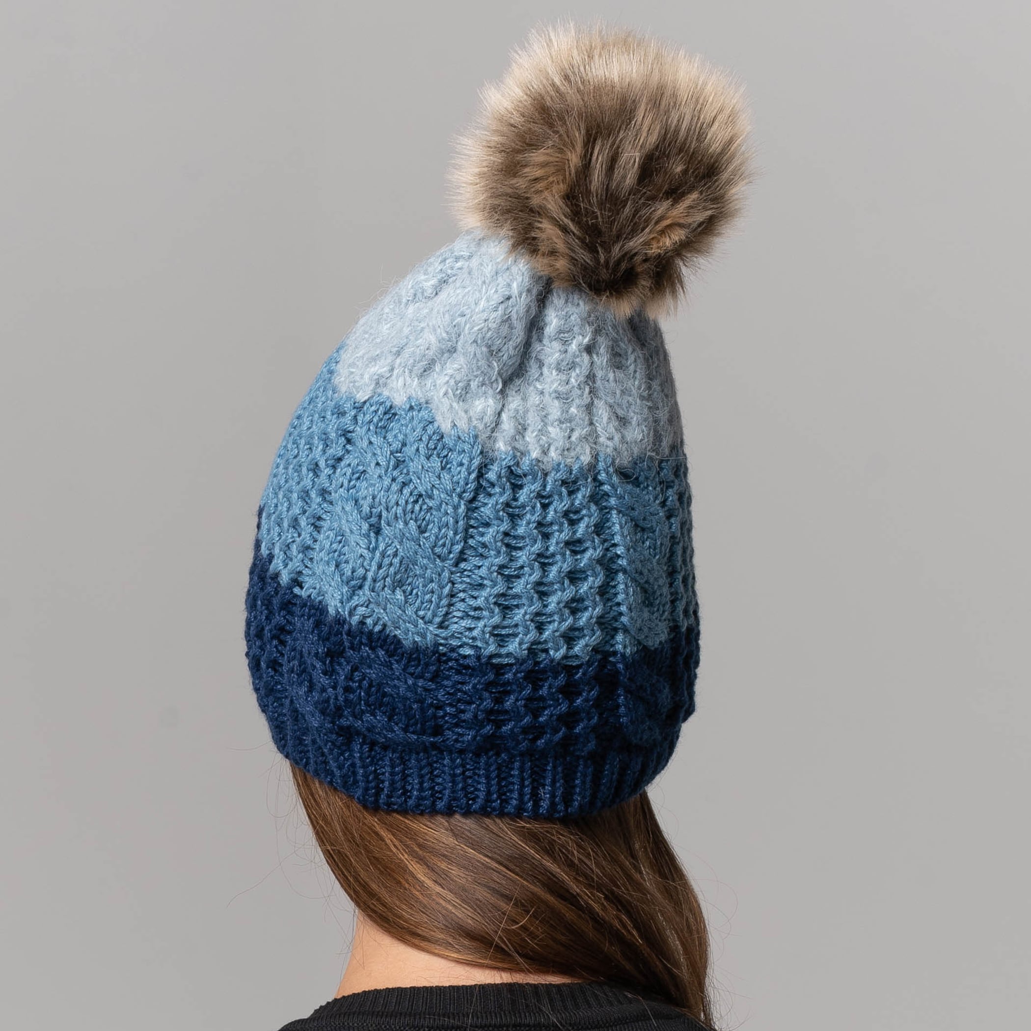 Gorro Feminino Pompom Copenhague forrado em lã
