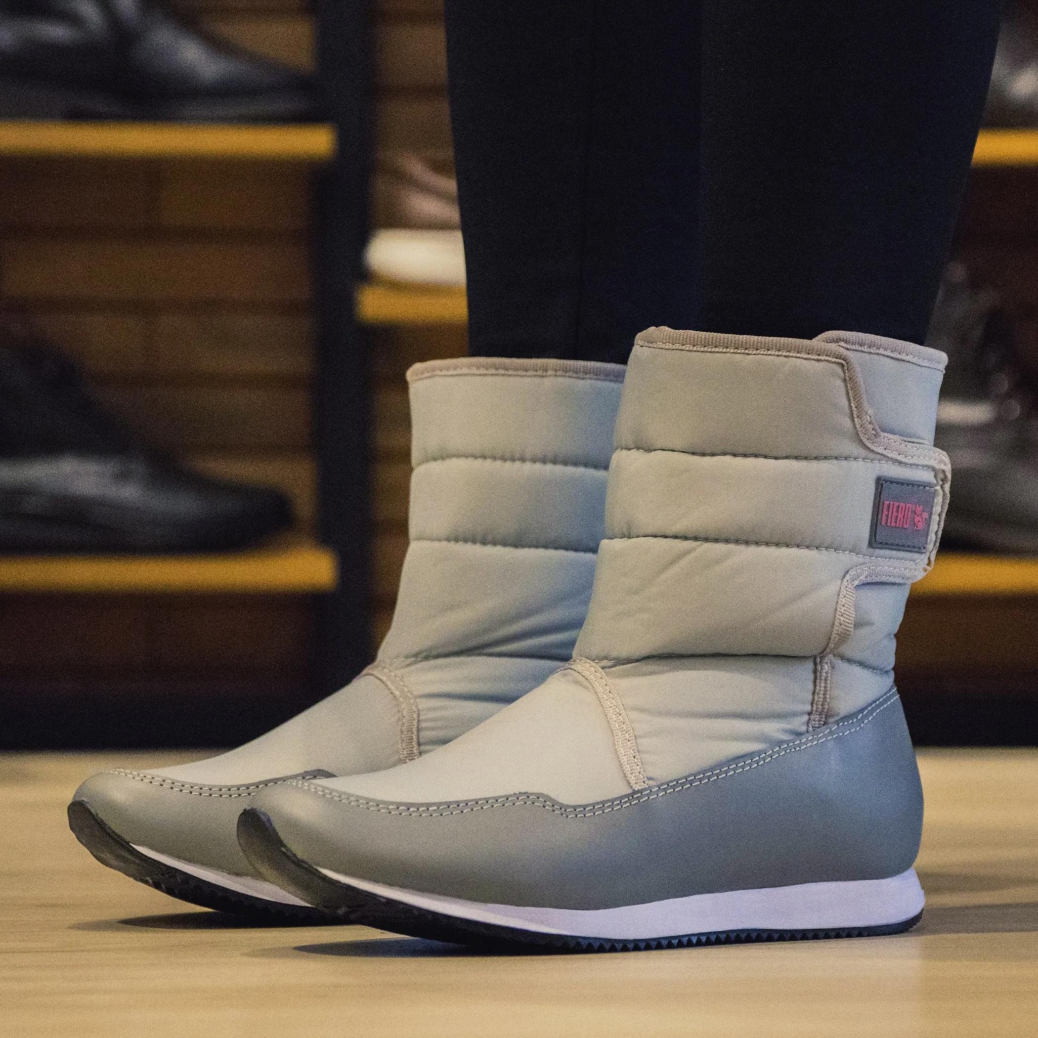 Bota Feminina Runny Padded Forrada em lã natural de carneiro Ref.:21418