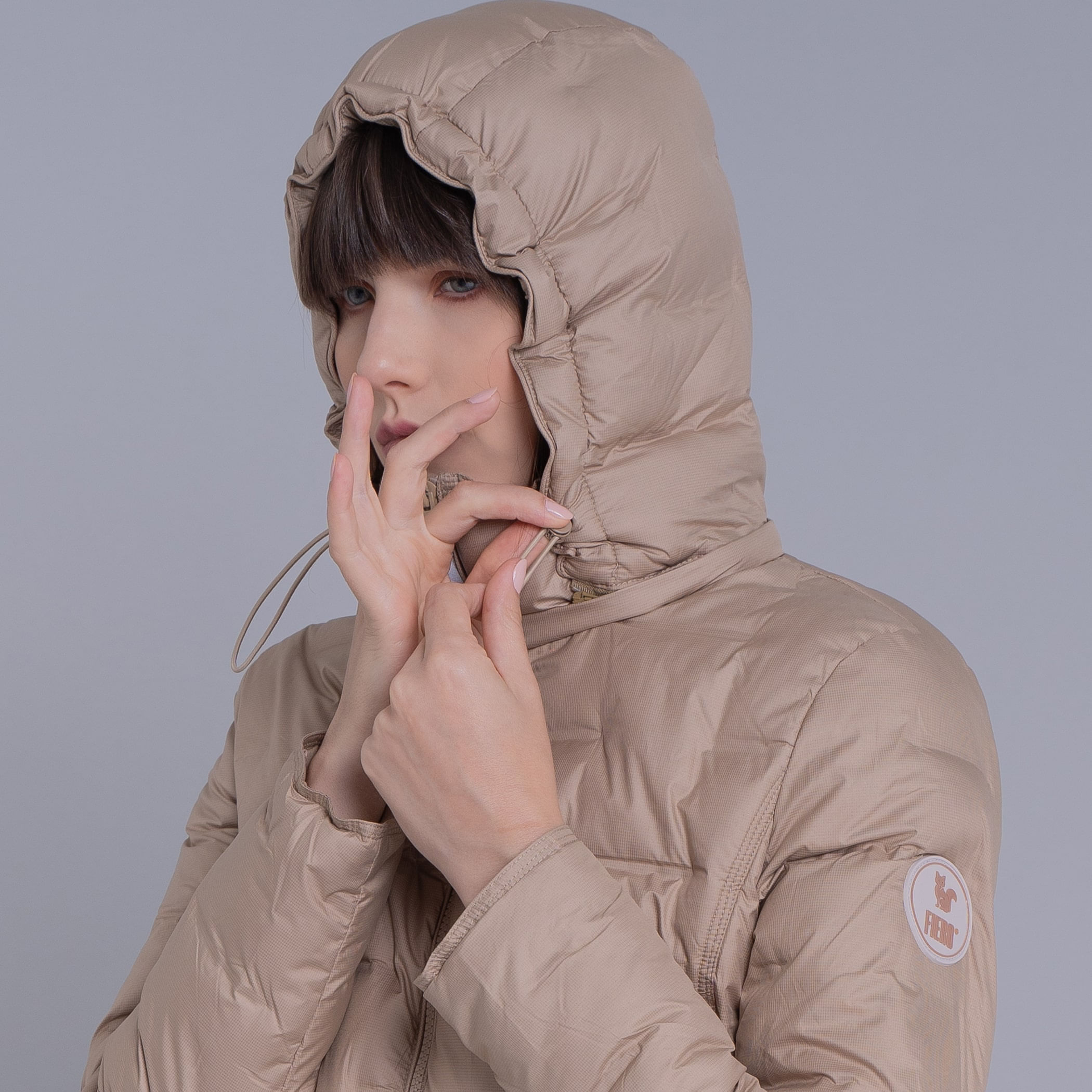 Jaqueta Feminina puffer Soft Alpine Kolla capuz removível