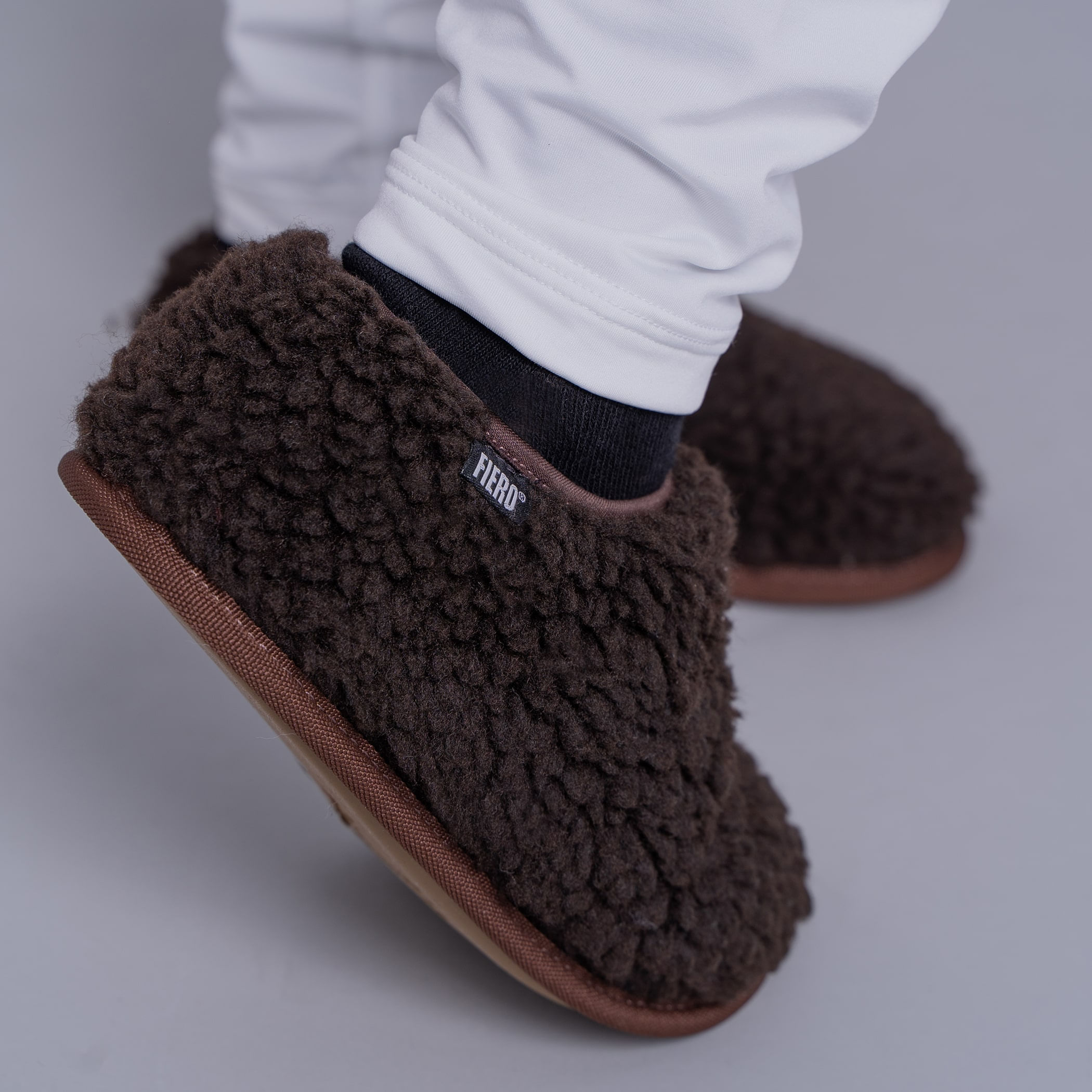 Pantufa Infantil Floppy quentinha para o inverno em lã sintética Ref.:21815