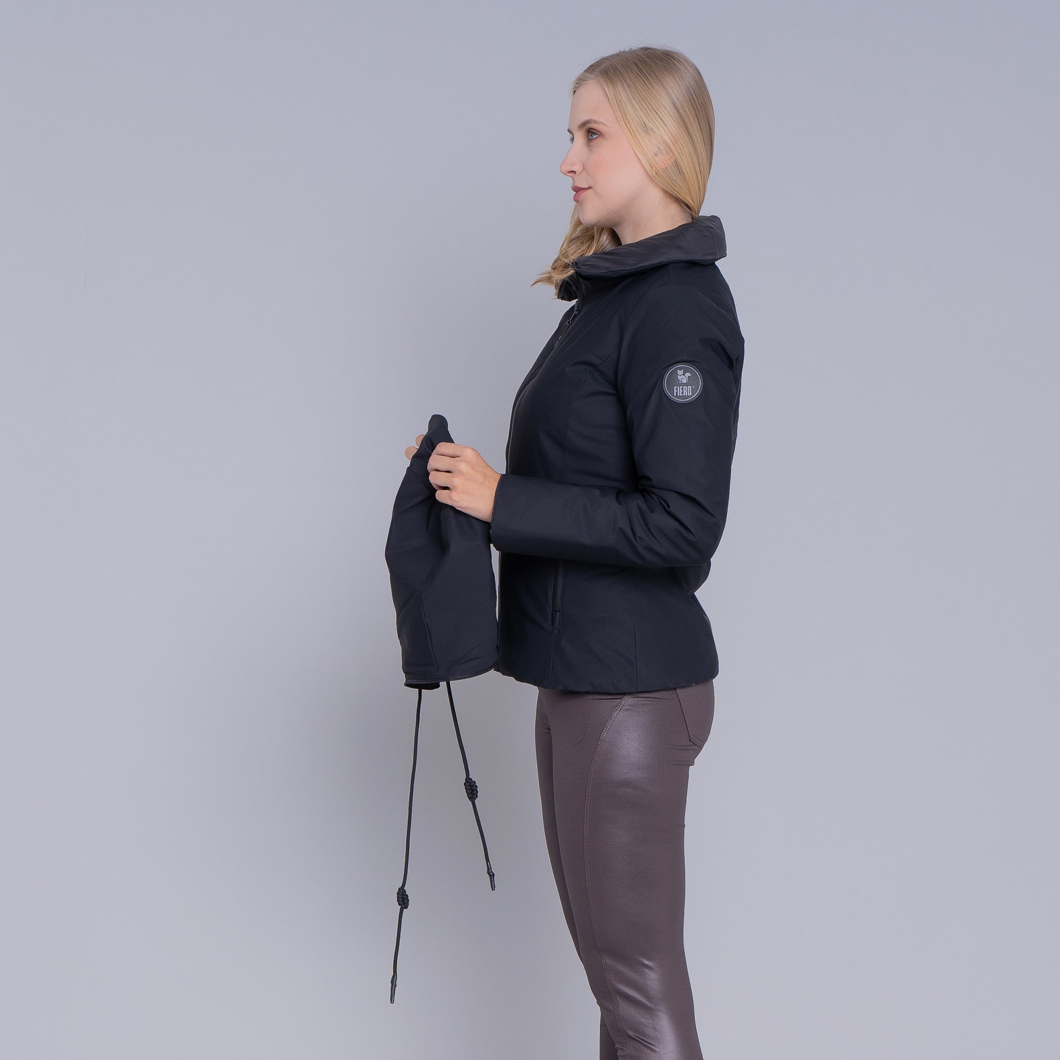 Jaqueta Feminina reversível para neve Soft Alpine Wasi capuz removível
