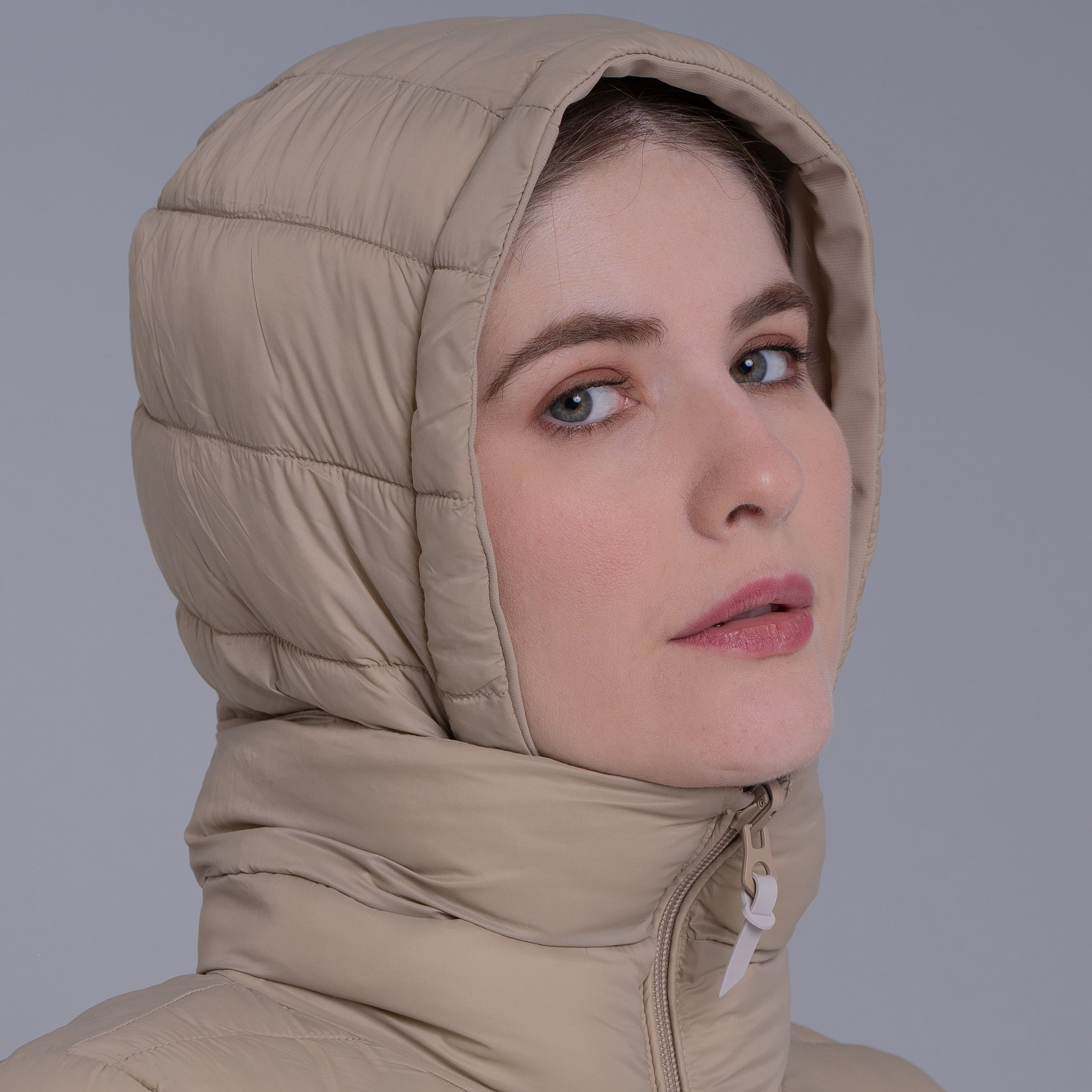 Jaqueta Feminina reversível Soft Alpine Wasi capuz removível
