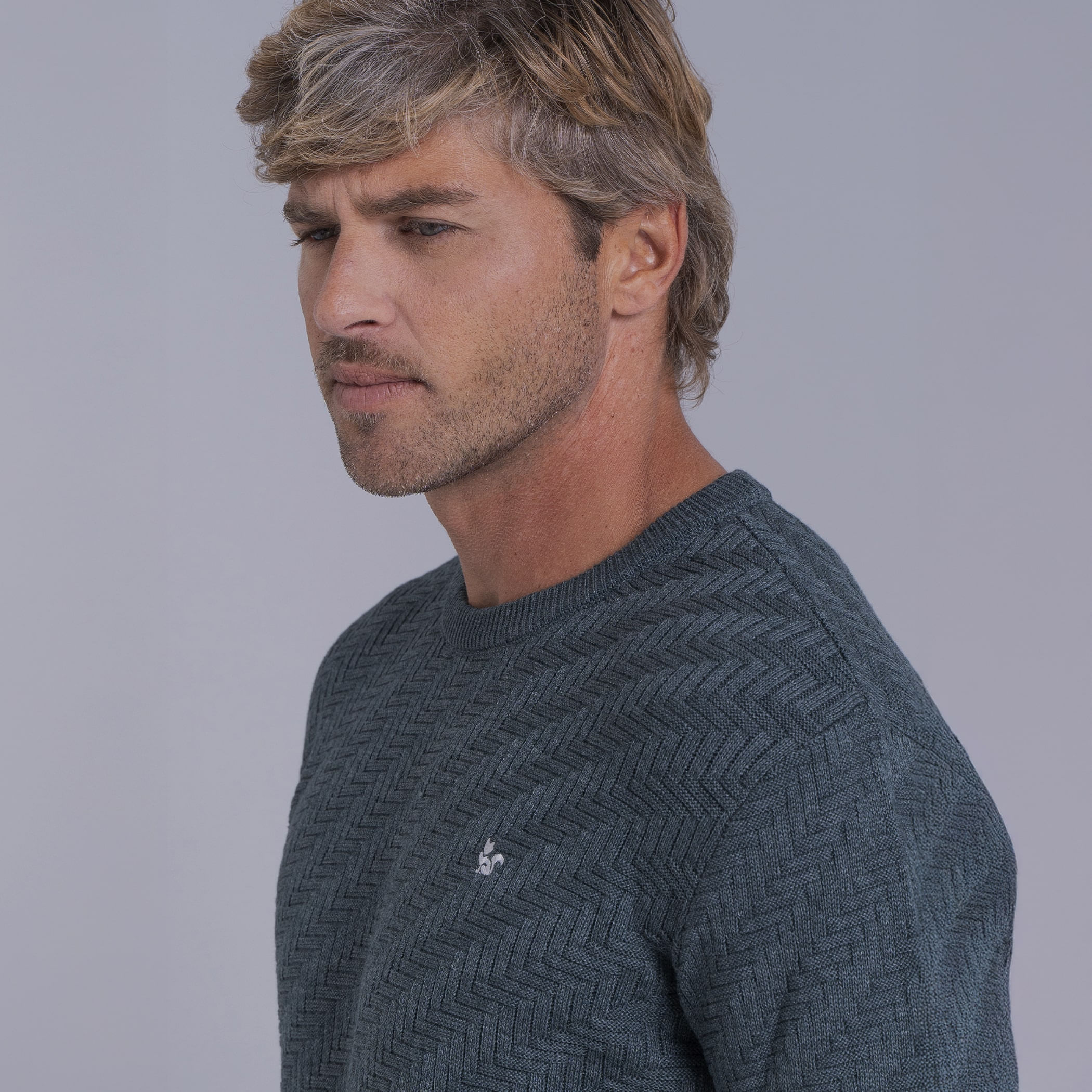 Suéter masculino em tricô premium San Lorenzo com gola redonda