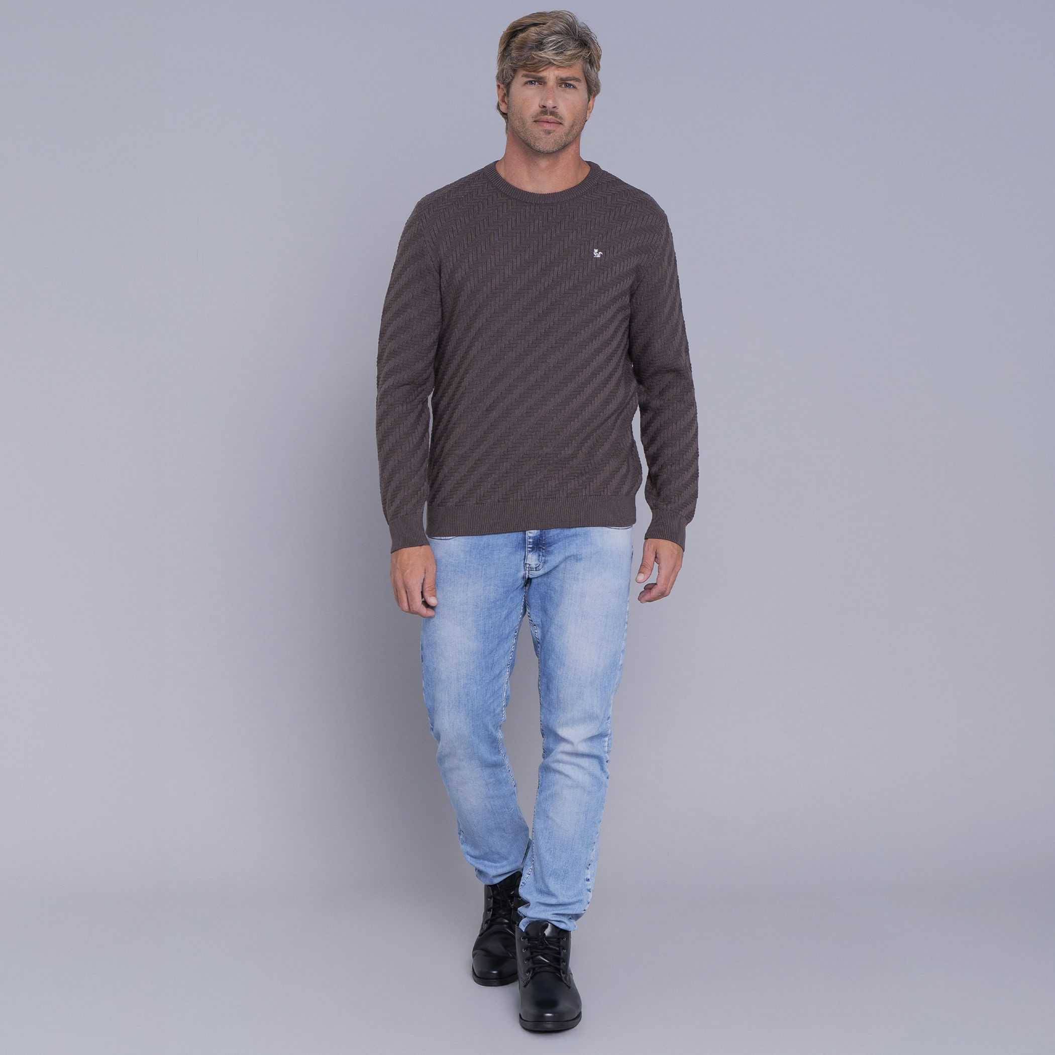 Suéter masculino em tricô premium San Lorenzo com gola redonda