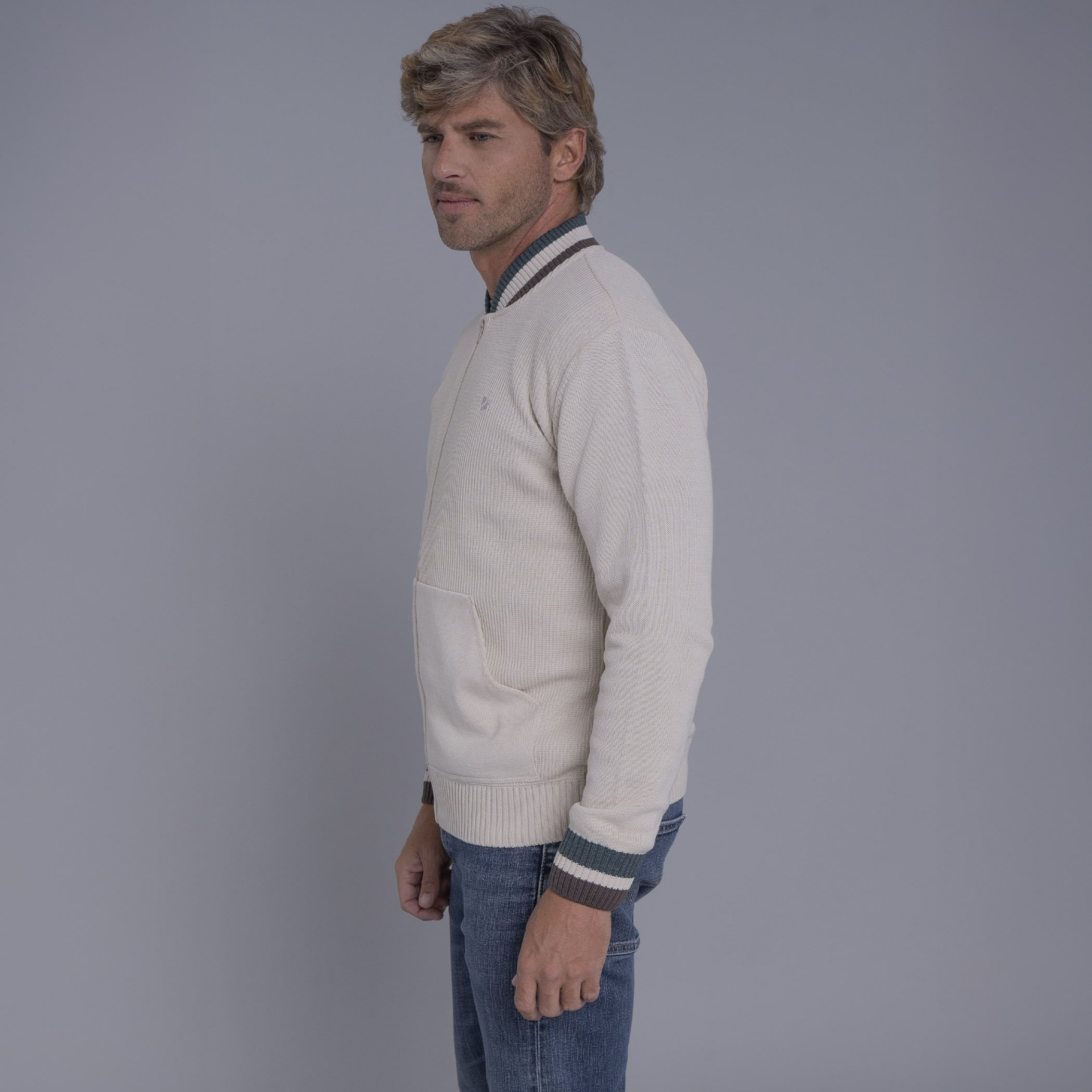 Jaqueta masculina bomber em tricô Lapacho