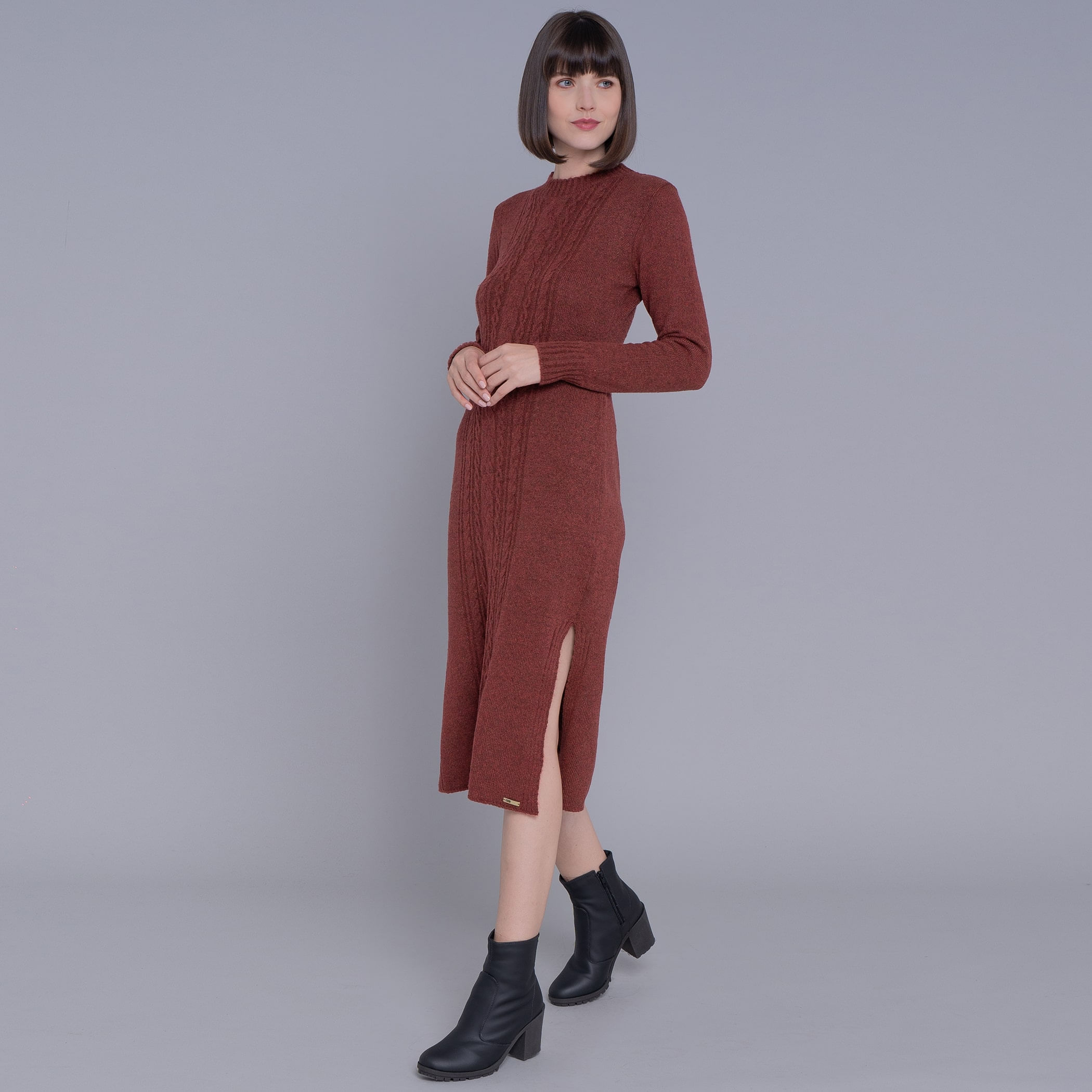 Vestido de tricot midi com tranças Engelberg para o inverno