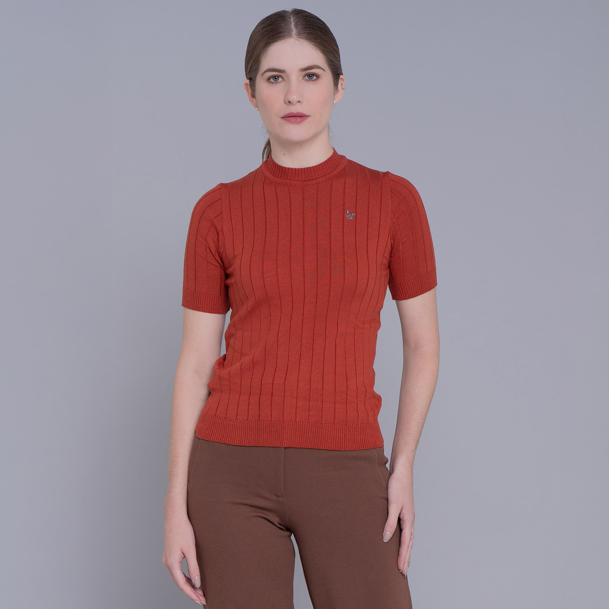 Blusa feminina manga curta de tricô canelado Los Castillos