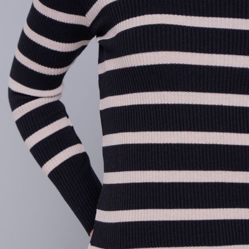 Blusa feminina manga longa gola alta de tricô canelado La Merced