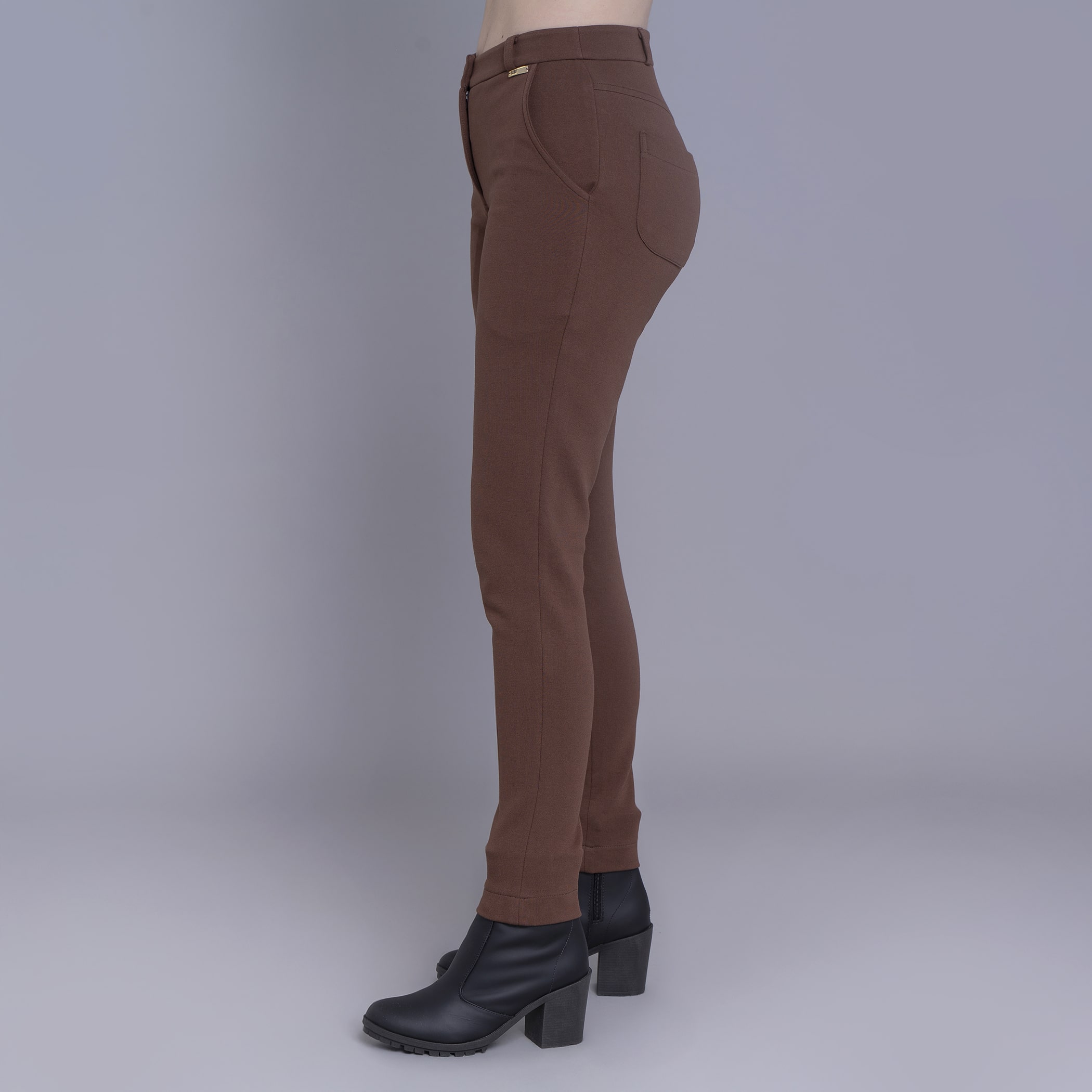 Calça feminina skinny de malha premium Linz