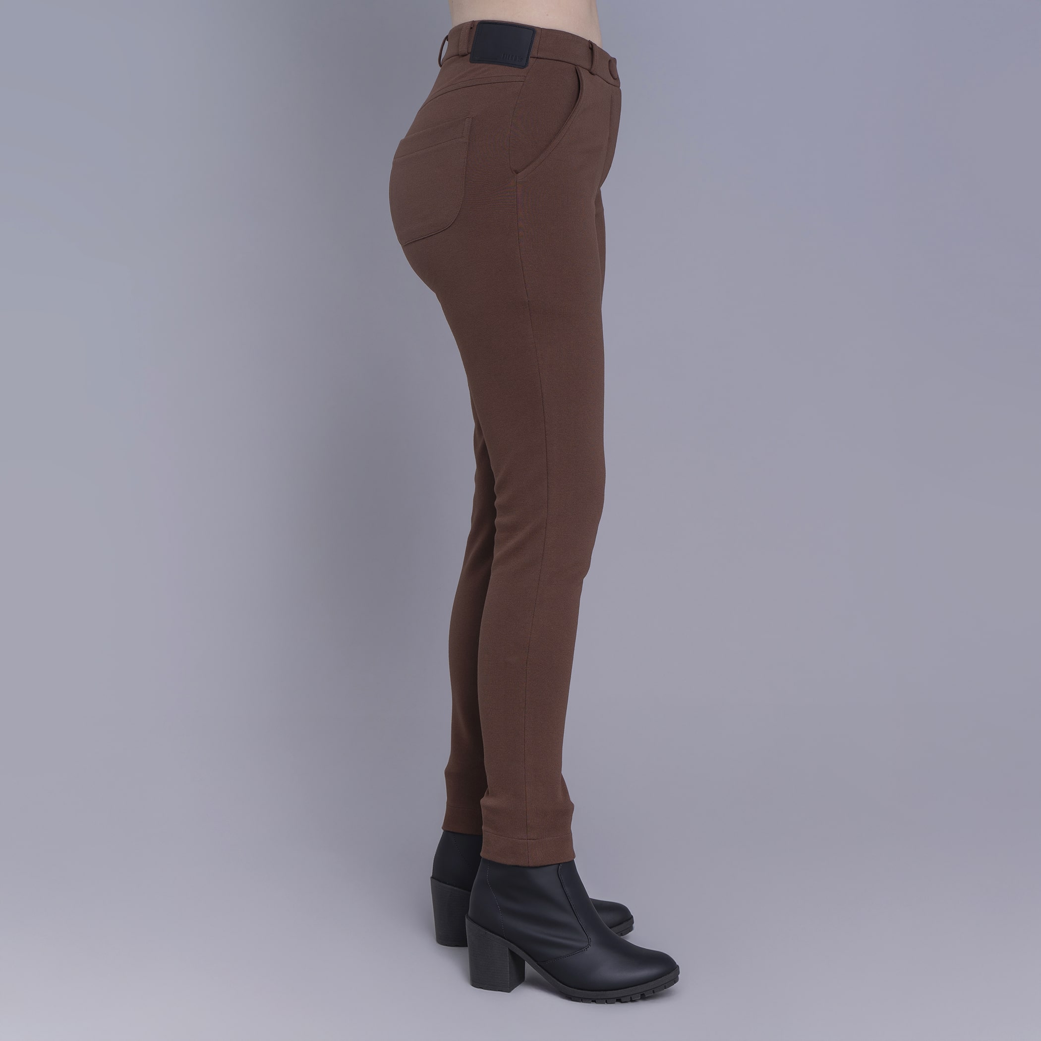 Calça feminina skinny de malha premium Linz