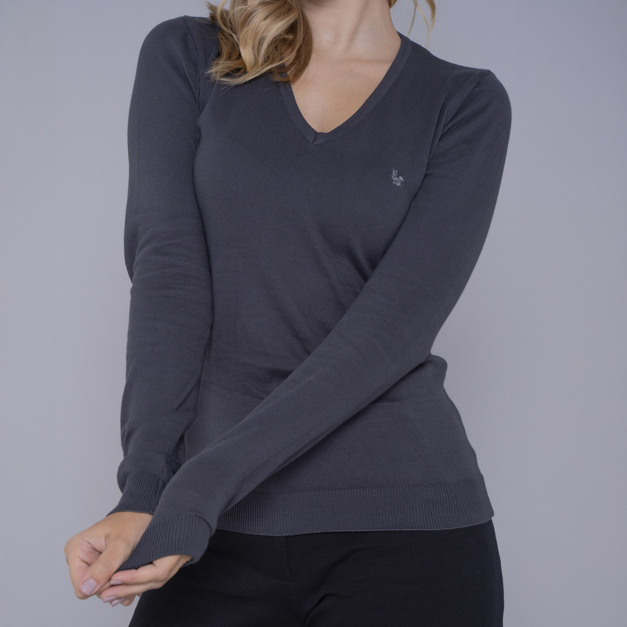 Suéter Feminino Tricô Premium Liso Brooklyn Gola V - CH