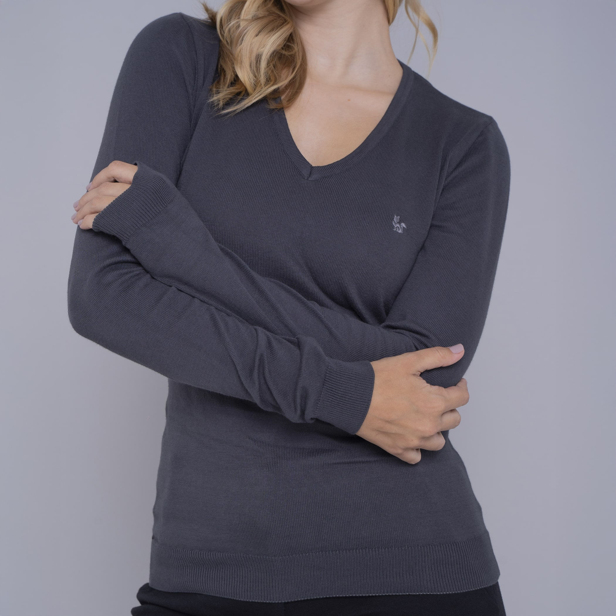 Suéter Feminino Tricô Premium Liso Brooklyn Gola V - CH