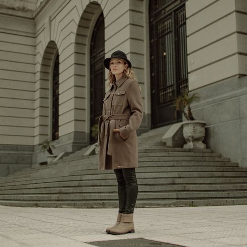 Casaco Térmico Feminino Saint-Tropez em lã premium com cinto