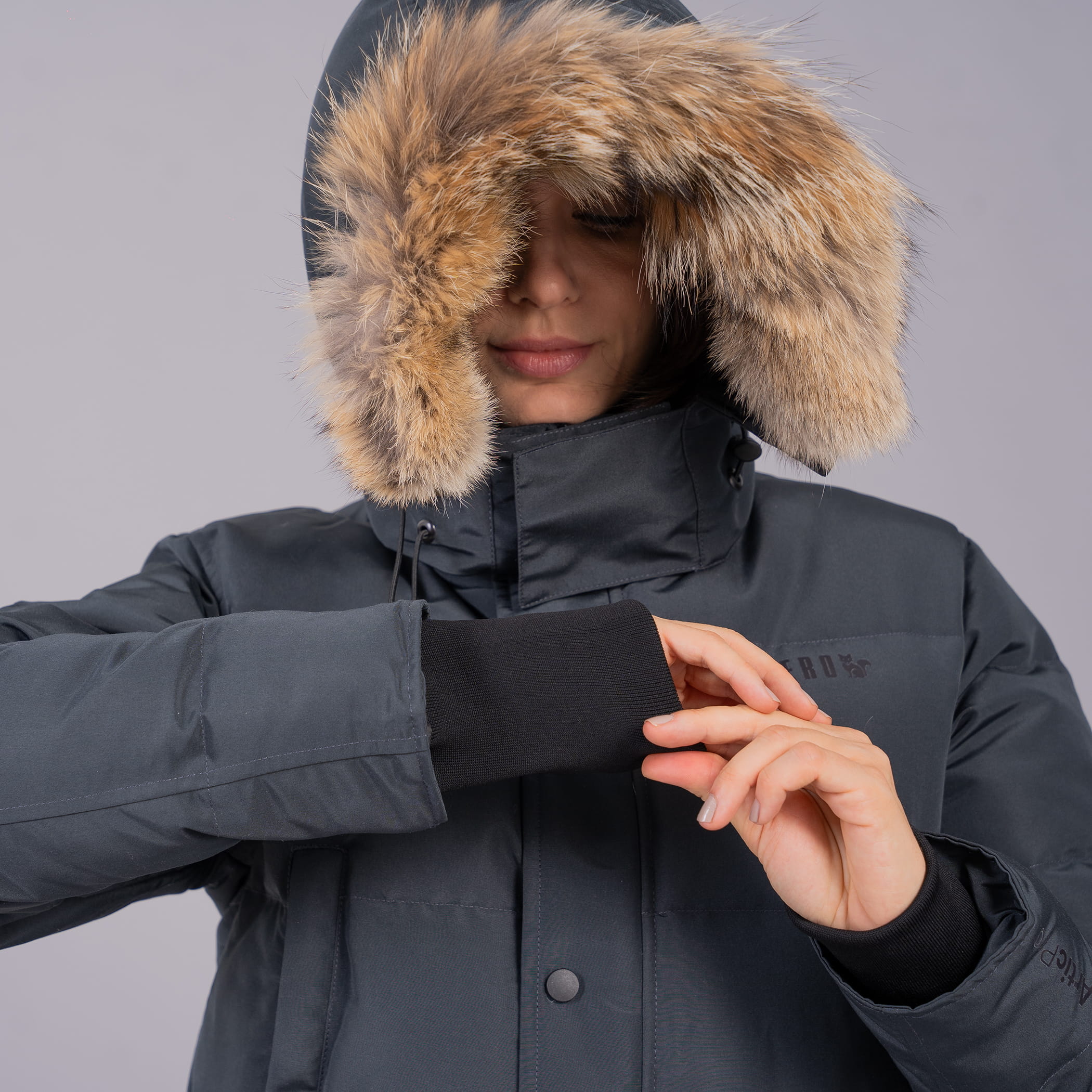 Casaco feminino Artic Pro puffer para o frio extremo e neve