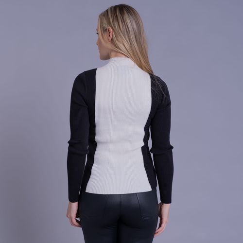 Suéter feminino canelado gola alta anatômica St. Moritz