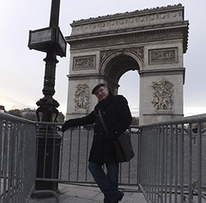 visita ao arco do triunfo em paris