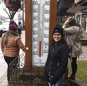 medidor de temperatura em gramado